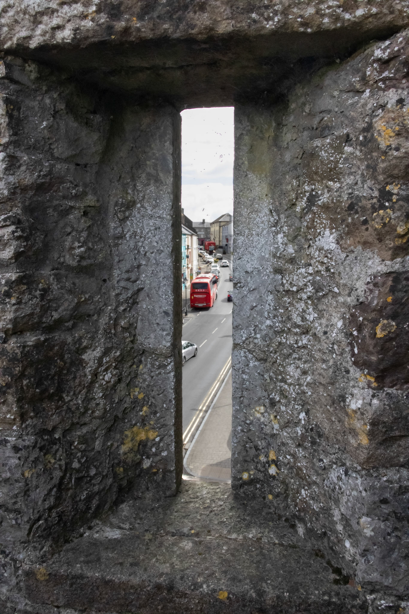 Arrow loop, Cahir Castle well tower