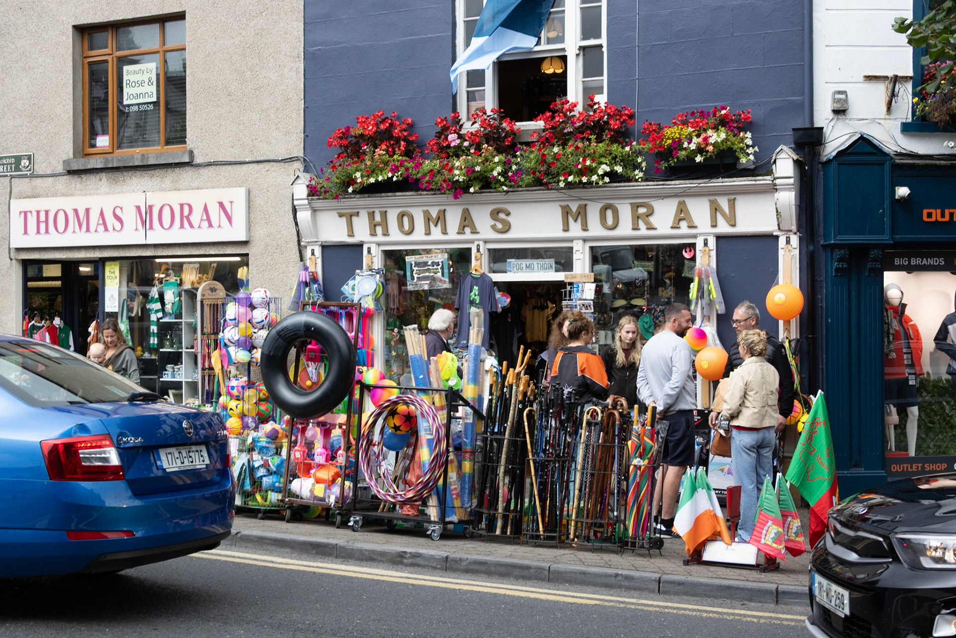 Thomas Moran store, Westport