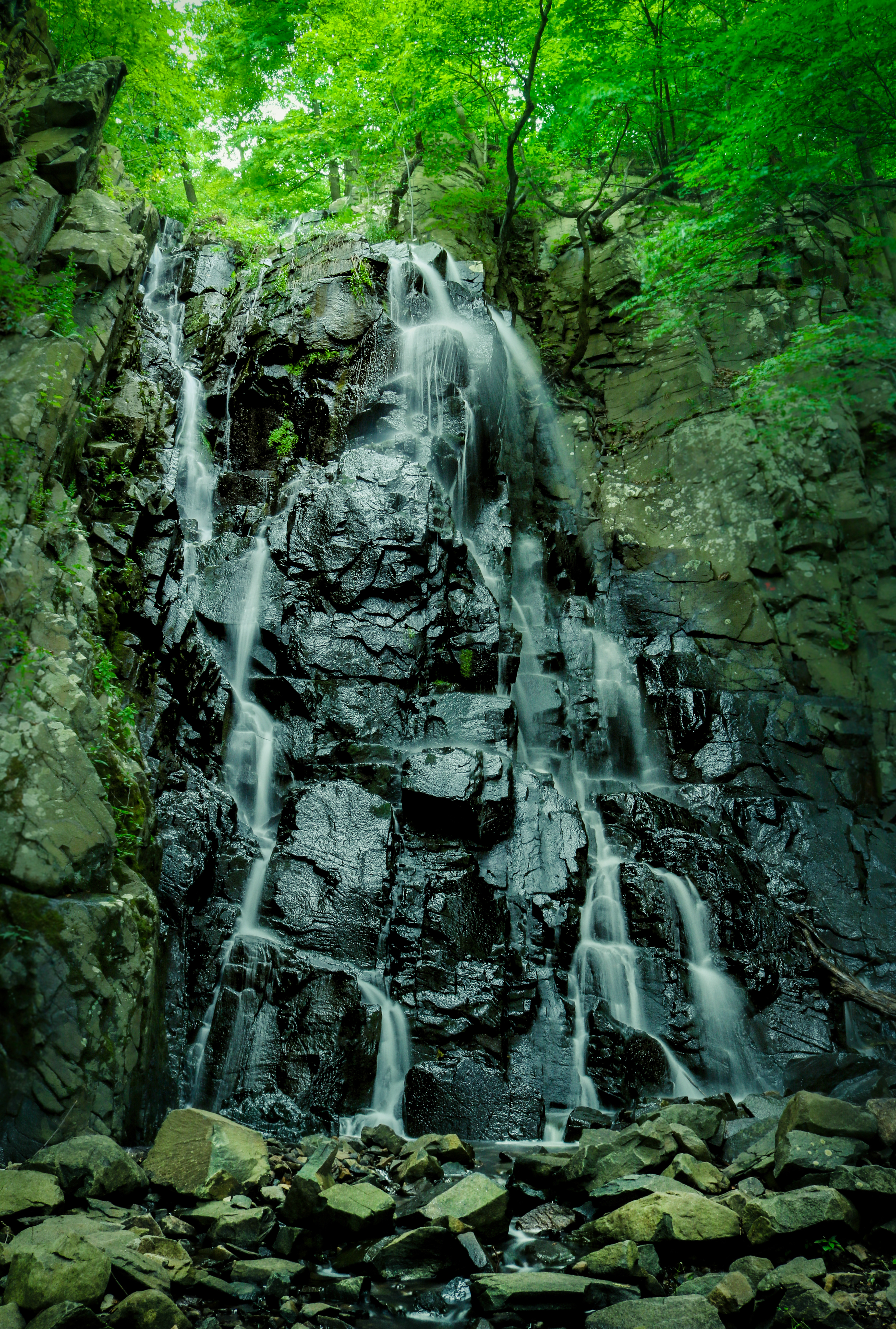 Peanut Leap Cascade, Hudson River