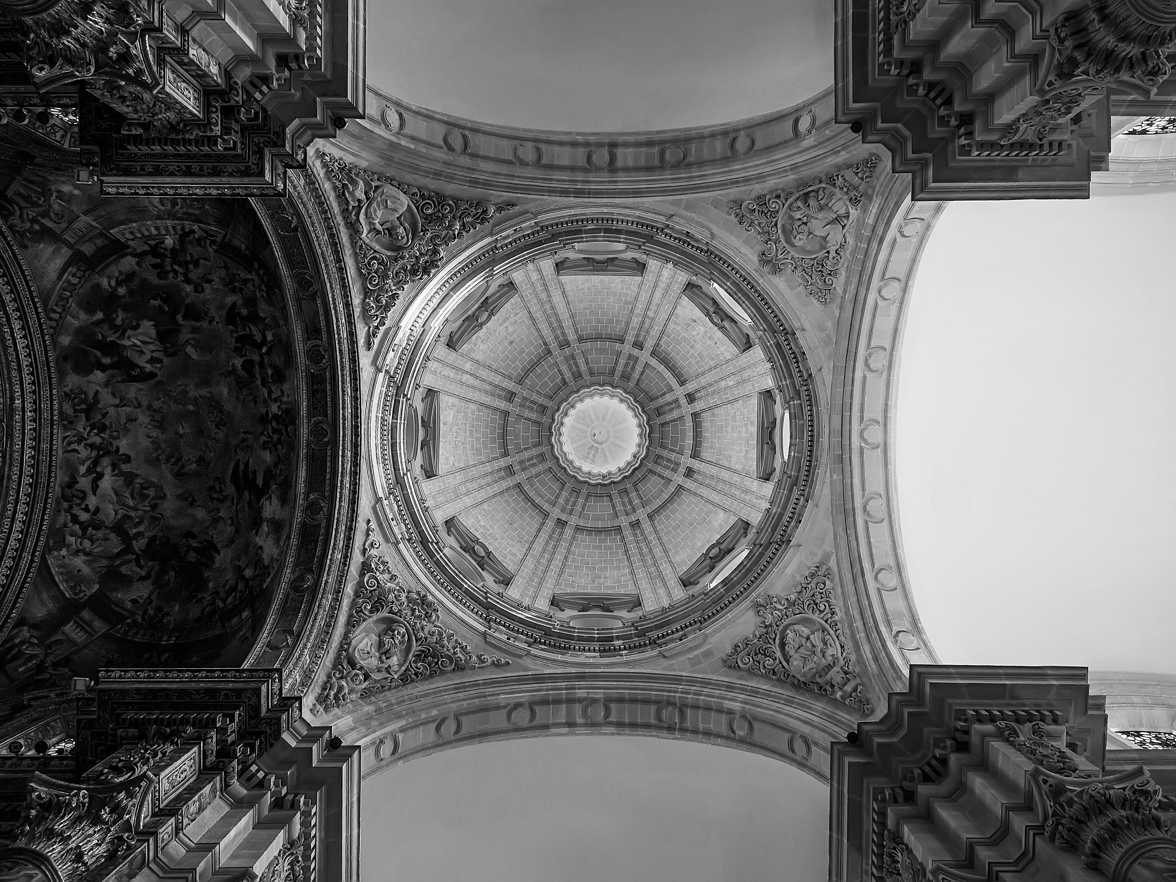 El Salvador., Sevilla.