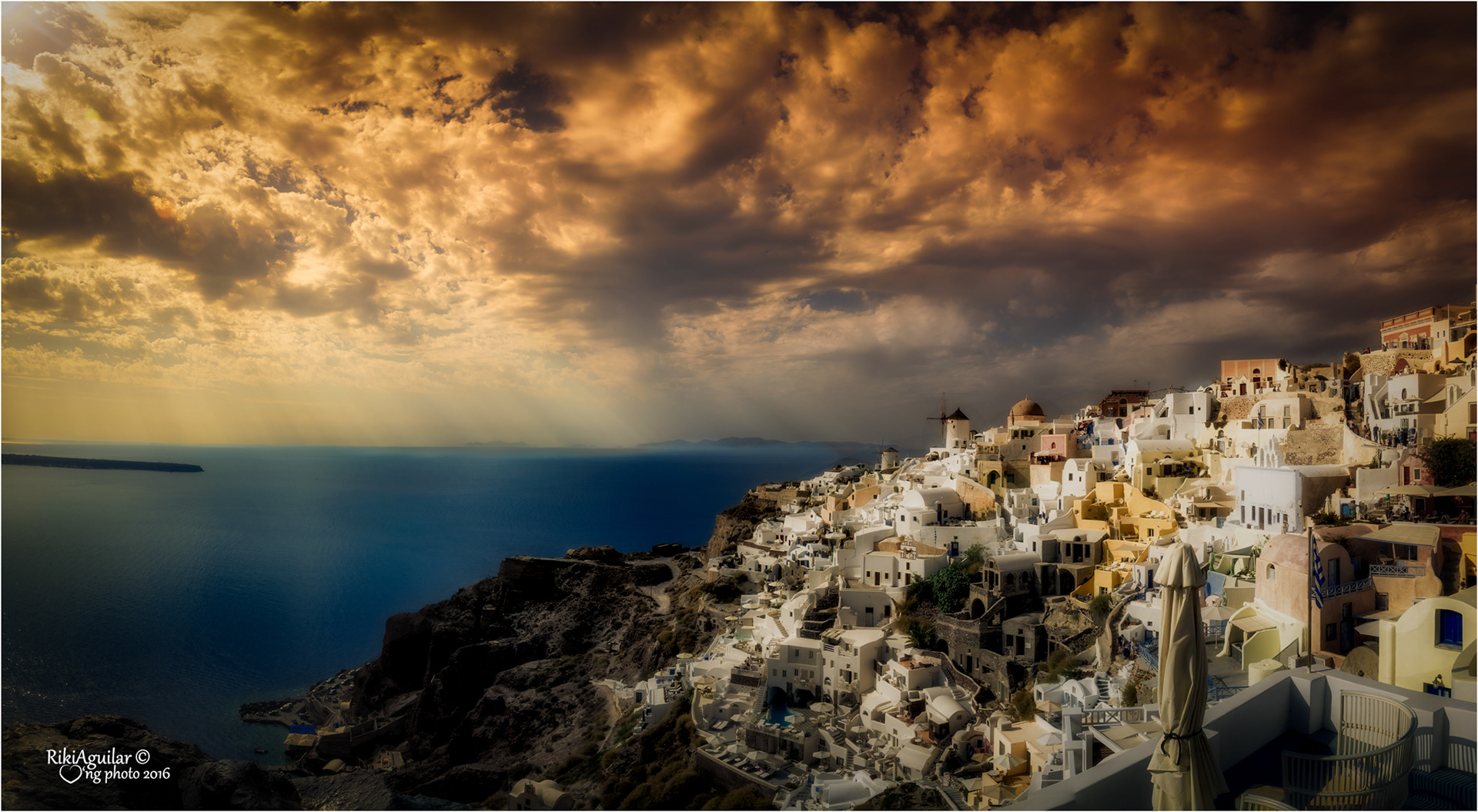 Oia. Santorini