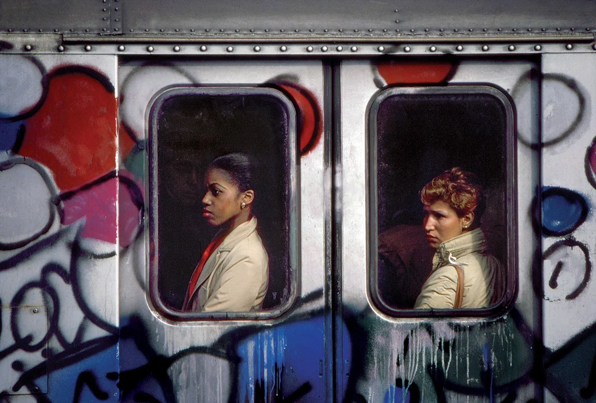 WOMEN ON TRAIN 1981