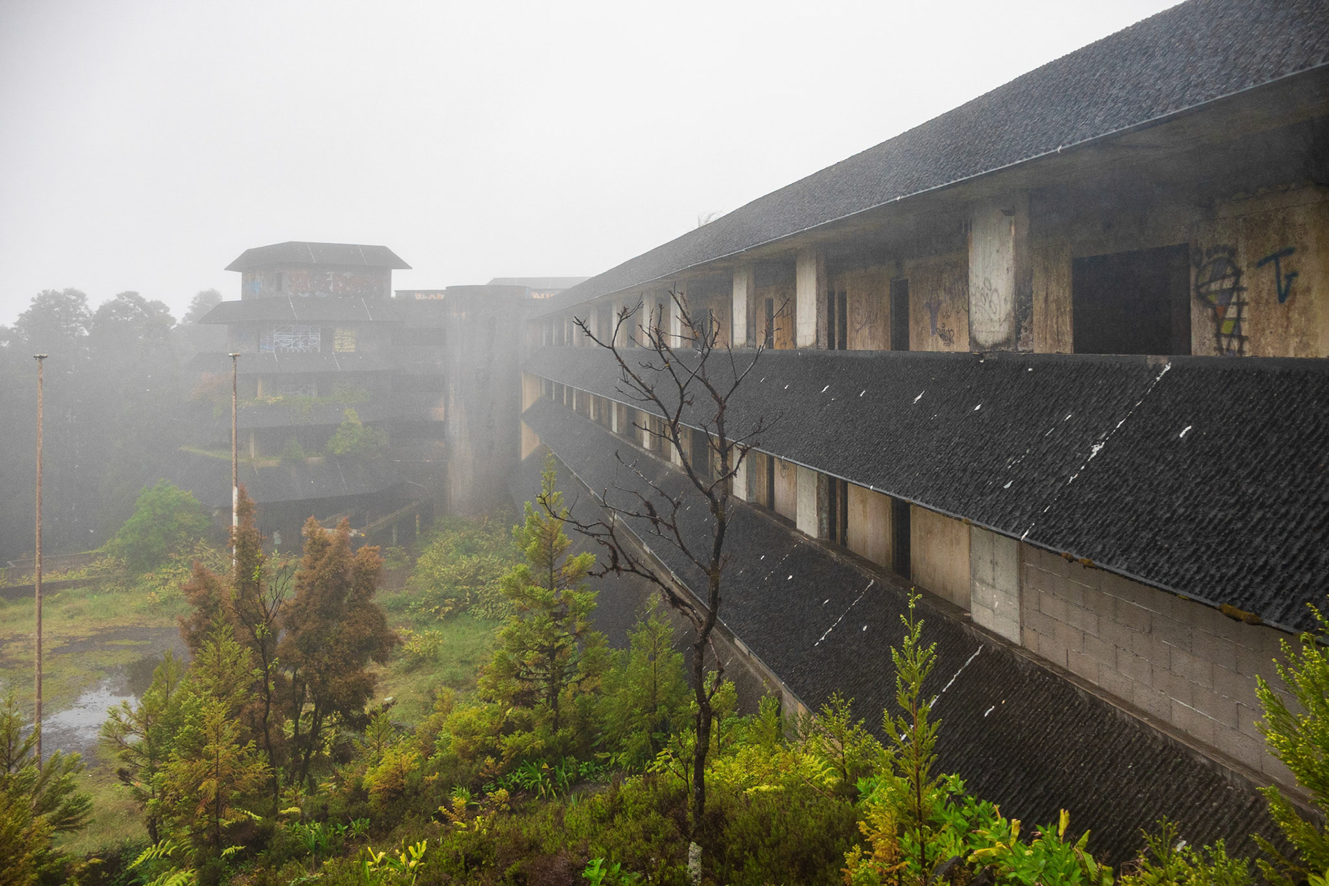 Abandoned Hotel in Sete Cidades 