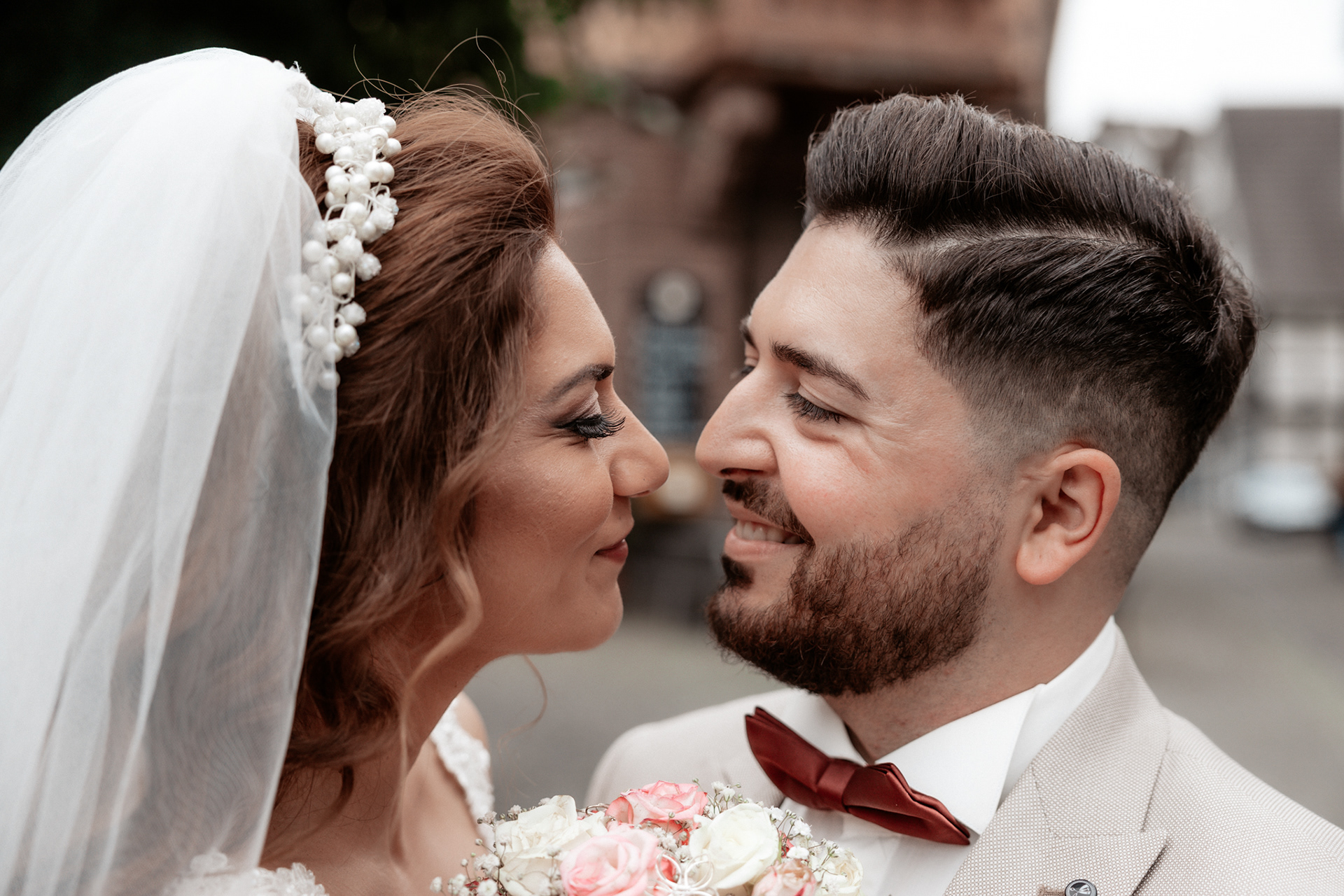 Porträit Hochzeitsaufnahme von Özge und Ufuk