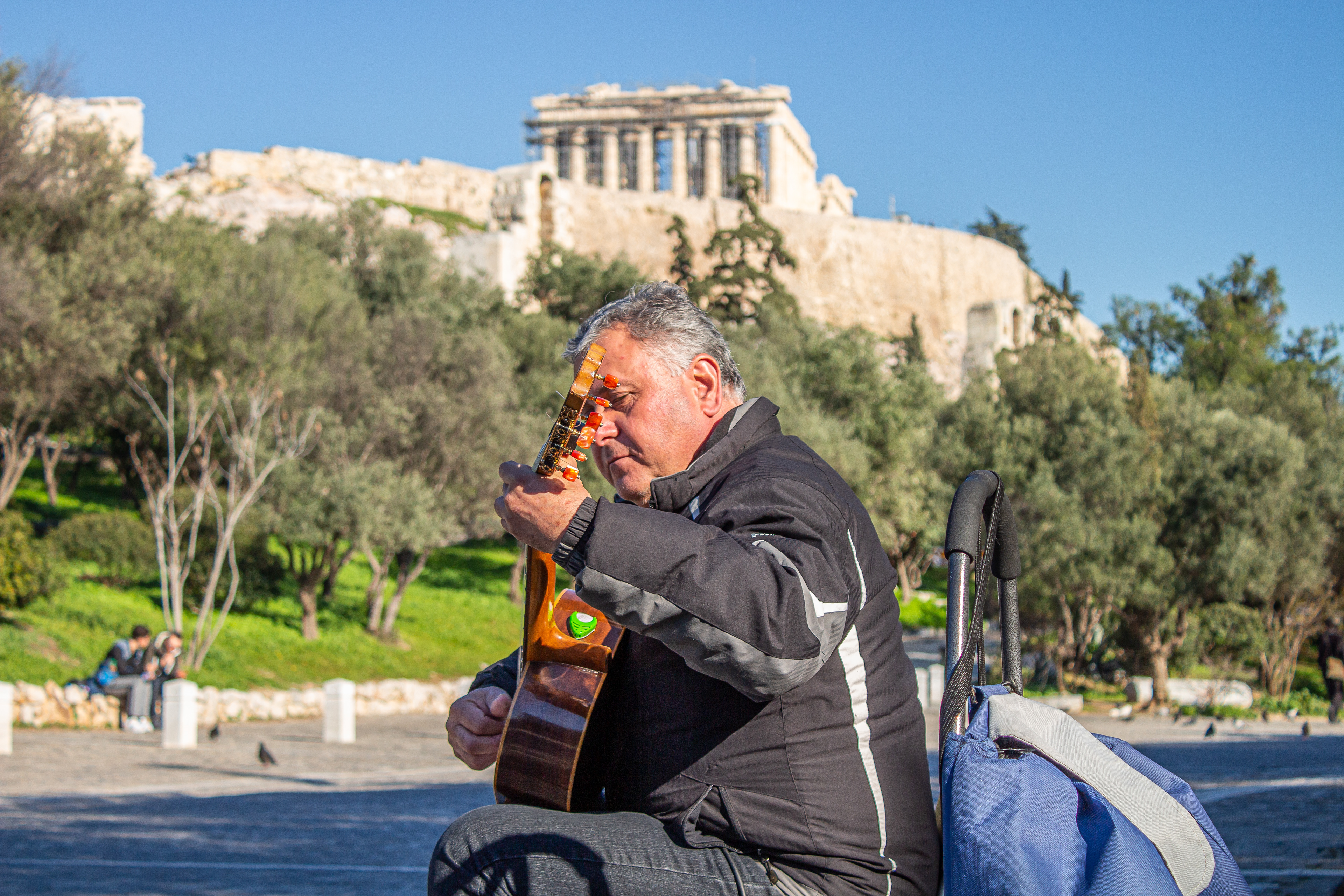 Street musician @ Acropolis - Athens / Greece