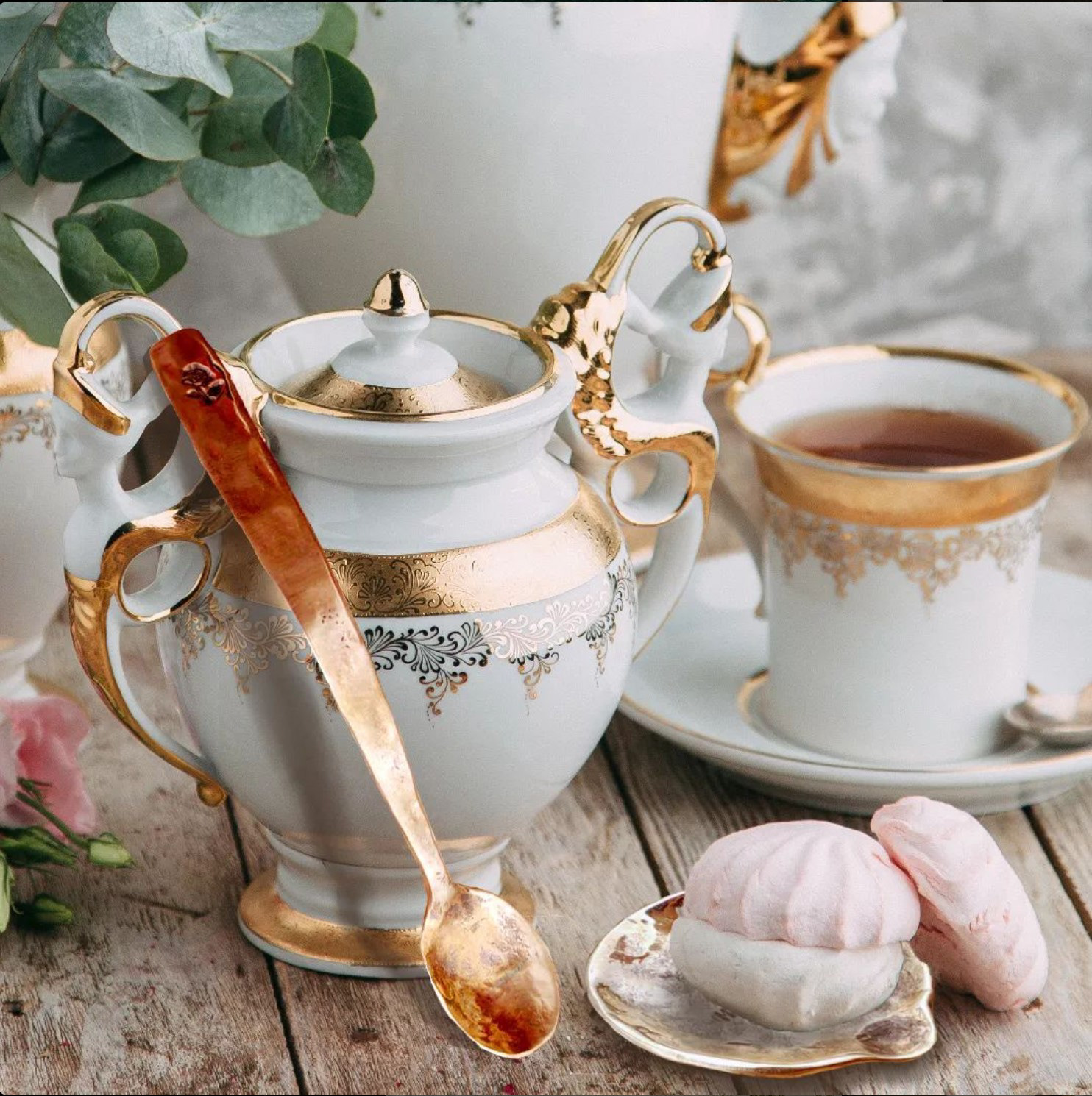 Mother's Day Experience Advertisment (Photoshopped Bronze spoon and plate into this image)