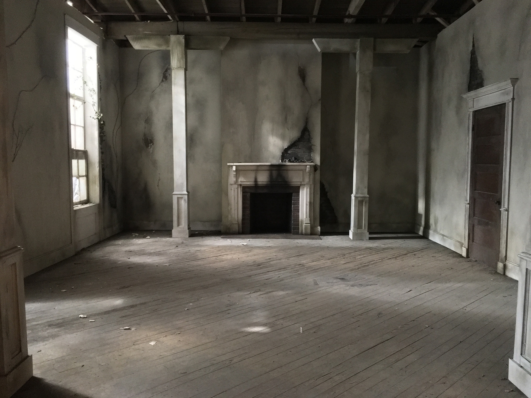 "The West Parlor" set, built as a multi-use permanent filming location in Nashville, TN