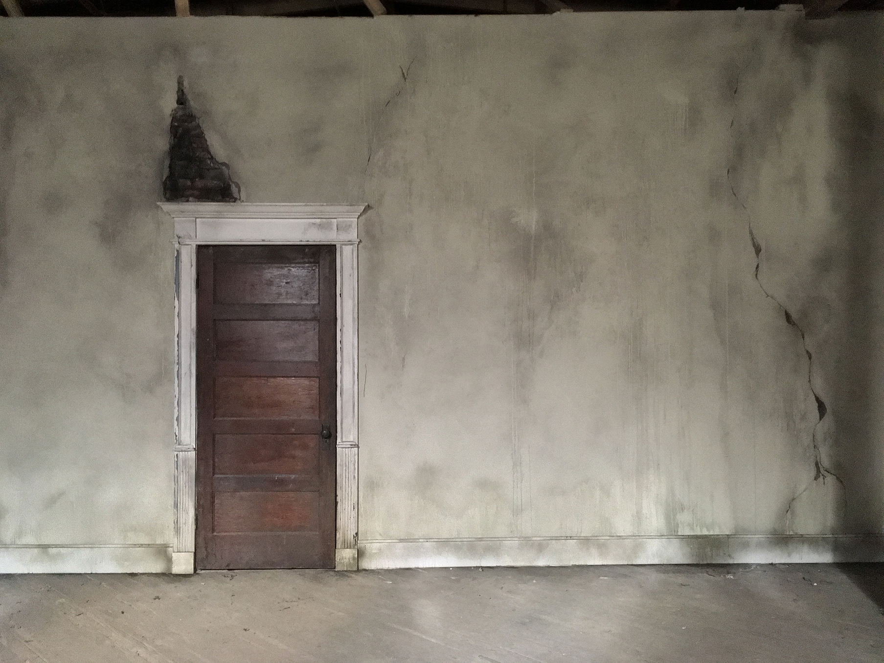 "The West Parlor" set, built as a multi-use permanent filming location in Nashville, TN