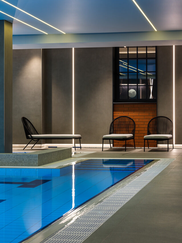 basen w hotelu Mercure Fabryczna City