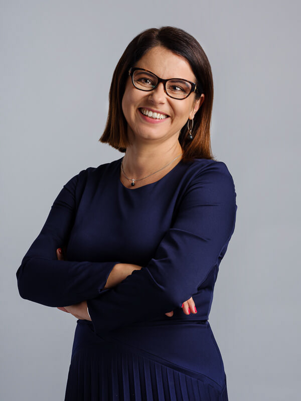 Polska Organizacja Turystyczna / sesja portretu studyjnego