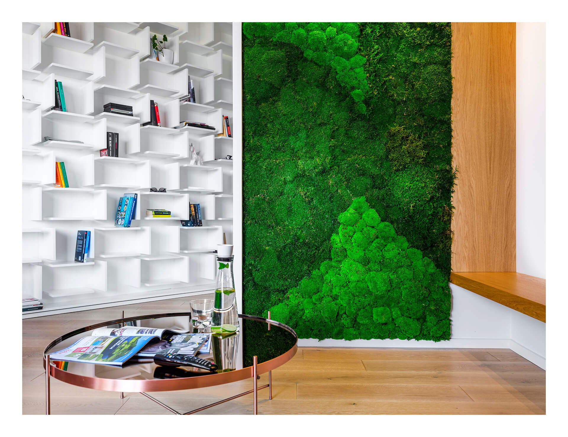 salon z zieloną ścianą - zdjęcia wnętrz dla architektów w Małopolsce