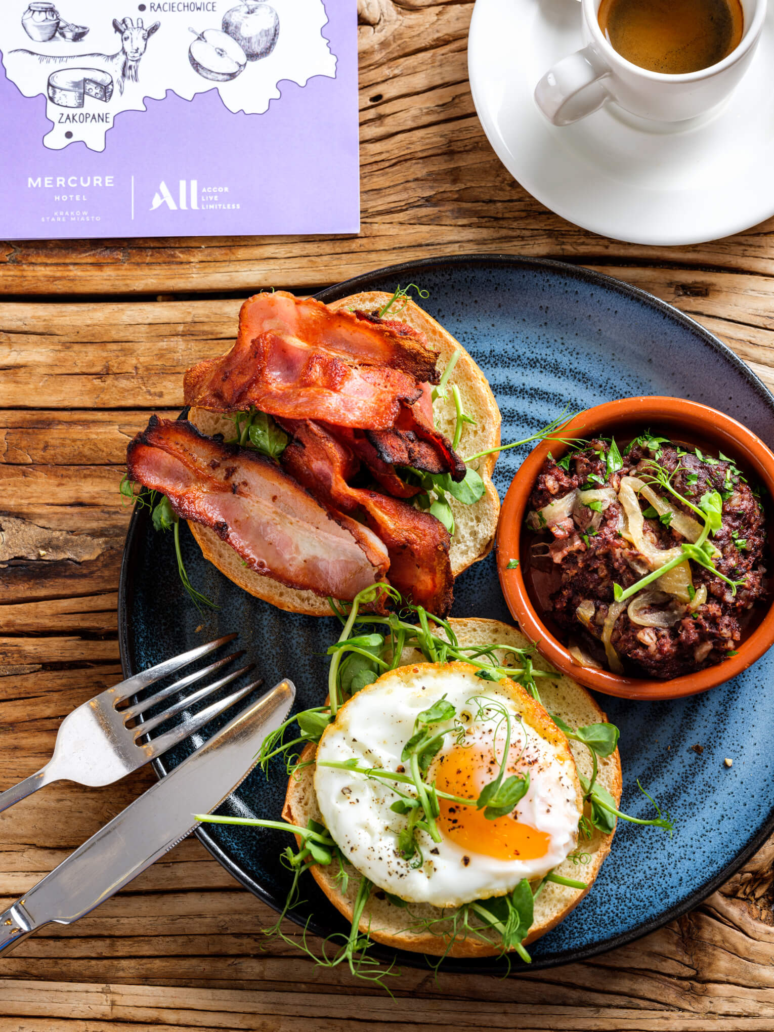 śniadanie w hotelu Mercure stare Miasto w Krakowie