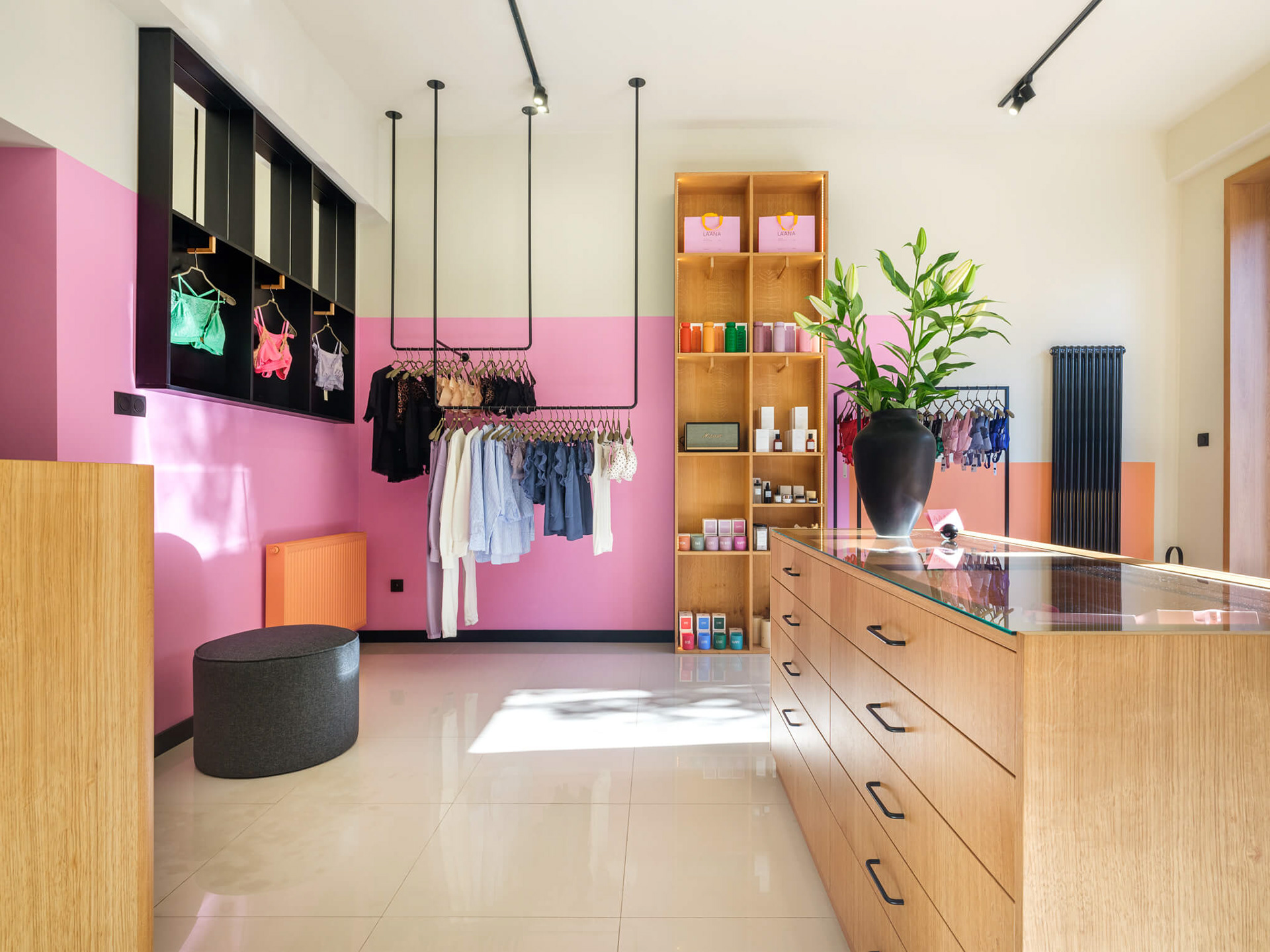 concept store LA'ANA / proj. Kumashdesign