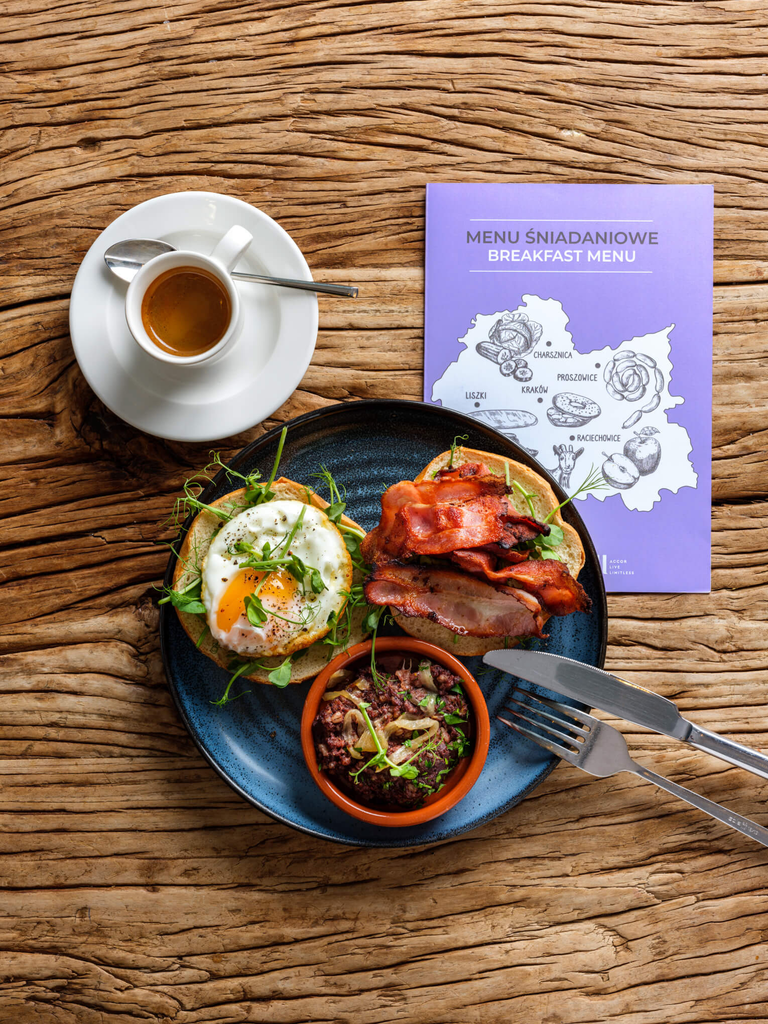 śniadanie w hotelu Mercure stare Miasto w Krakowie