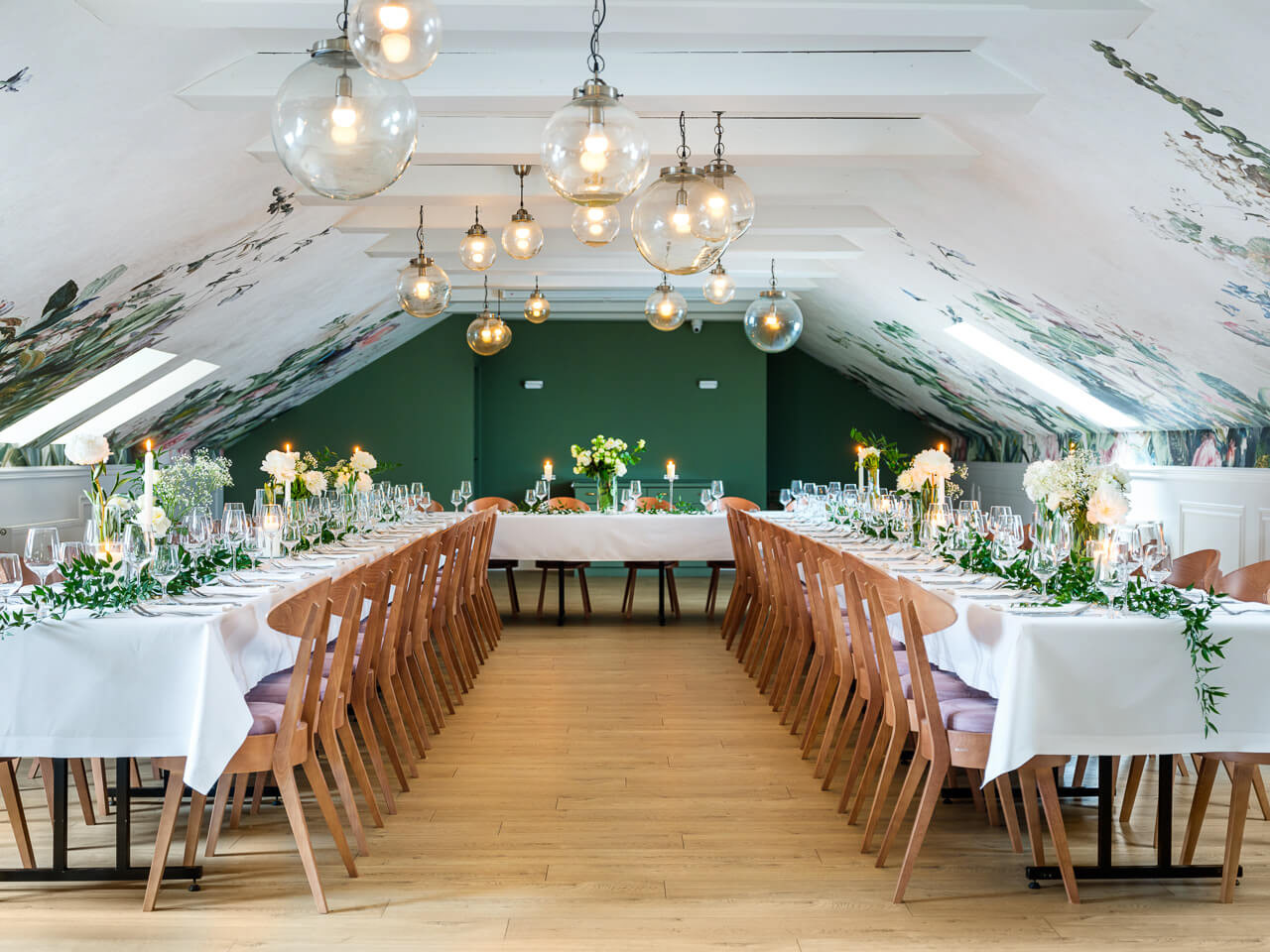 sesja zdjęciowa - wnętrza restauracji Biała Róża 