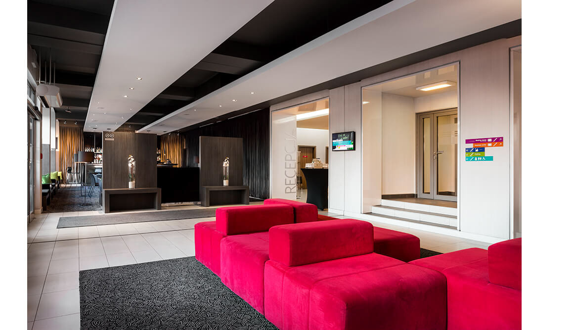 lobby hotelu w Katowicach wykonane przez fotografa architektury i wnętrz