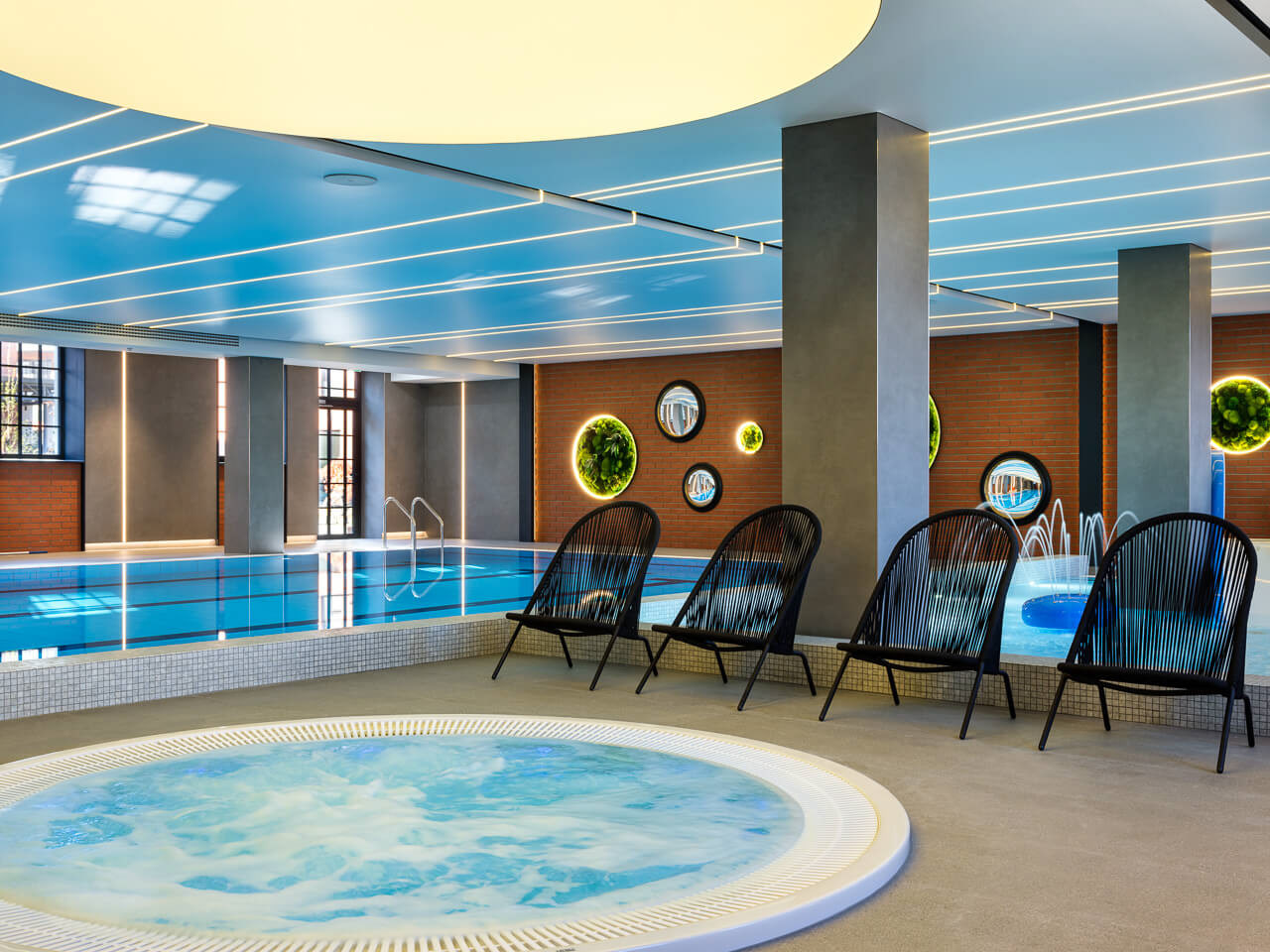 basen w hotelu Mercure Fabryczna City