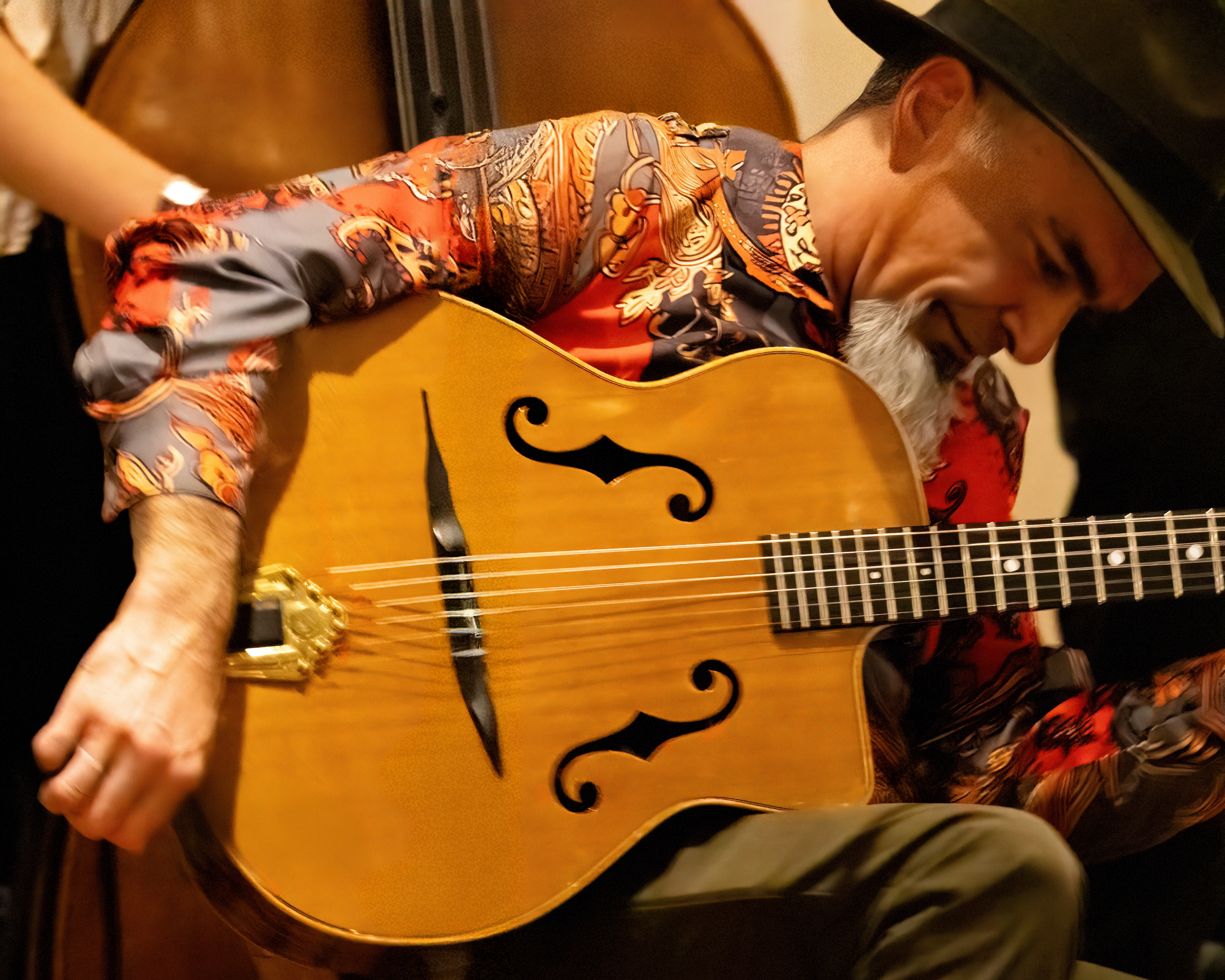 Hot Club Cheese Roll