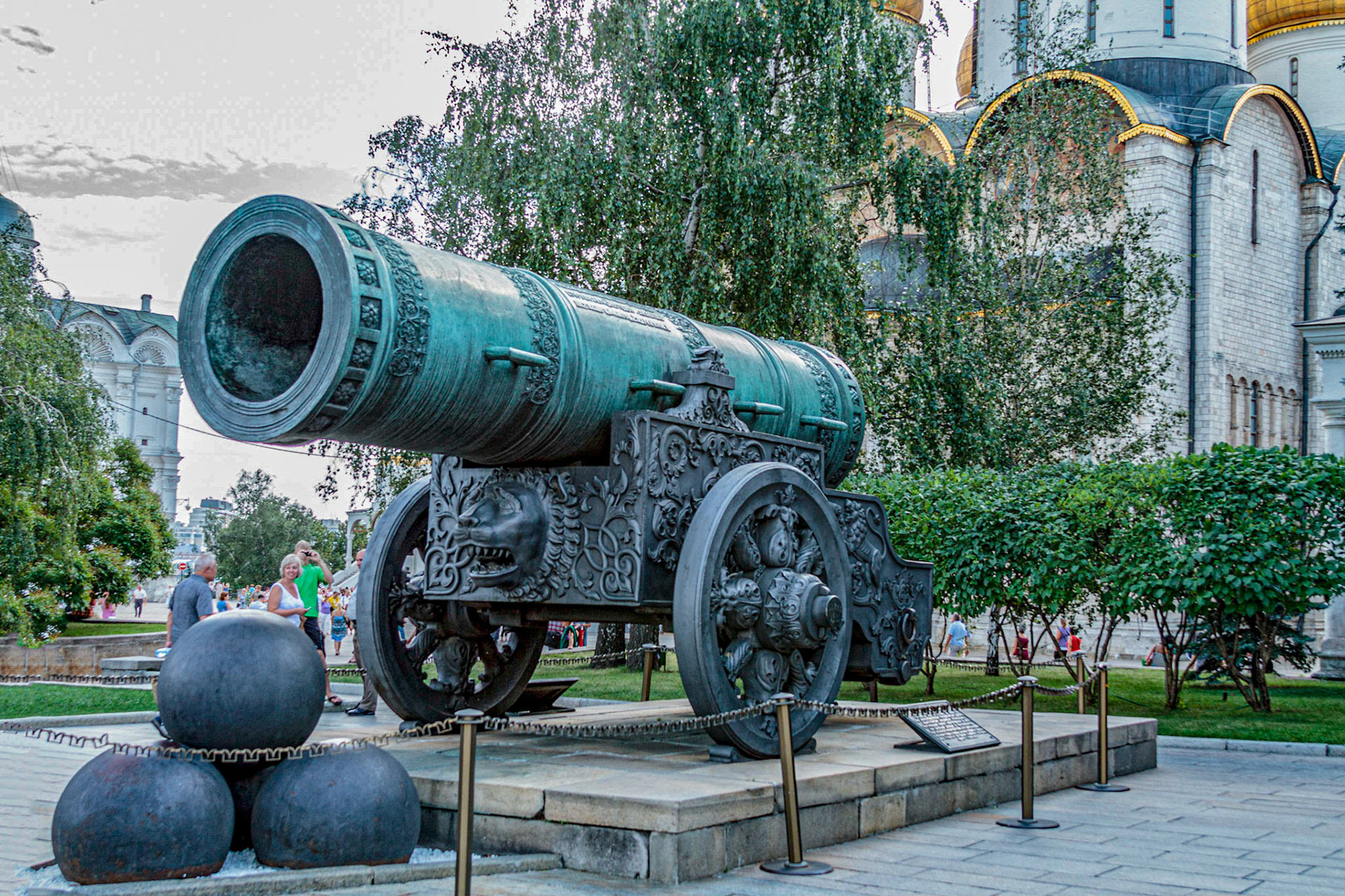 Largest canon ever made and never fired inside the Kremlin - Moscow, Russia