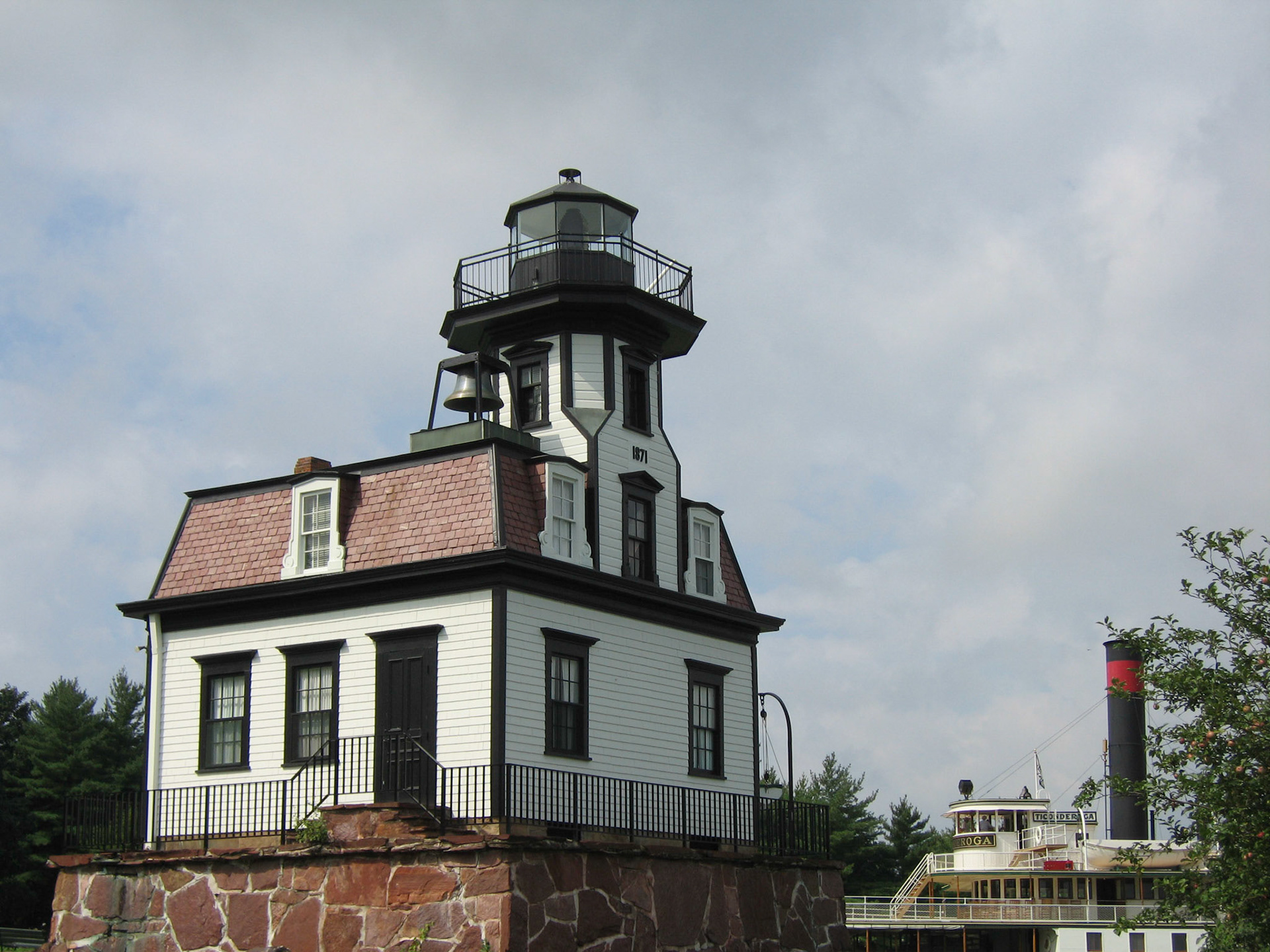 Old Burlington Lighthouse at Shelburne Museum, Shelburne VT