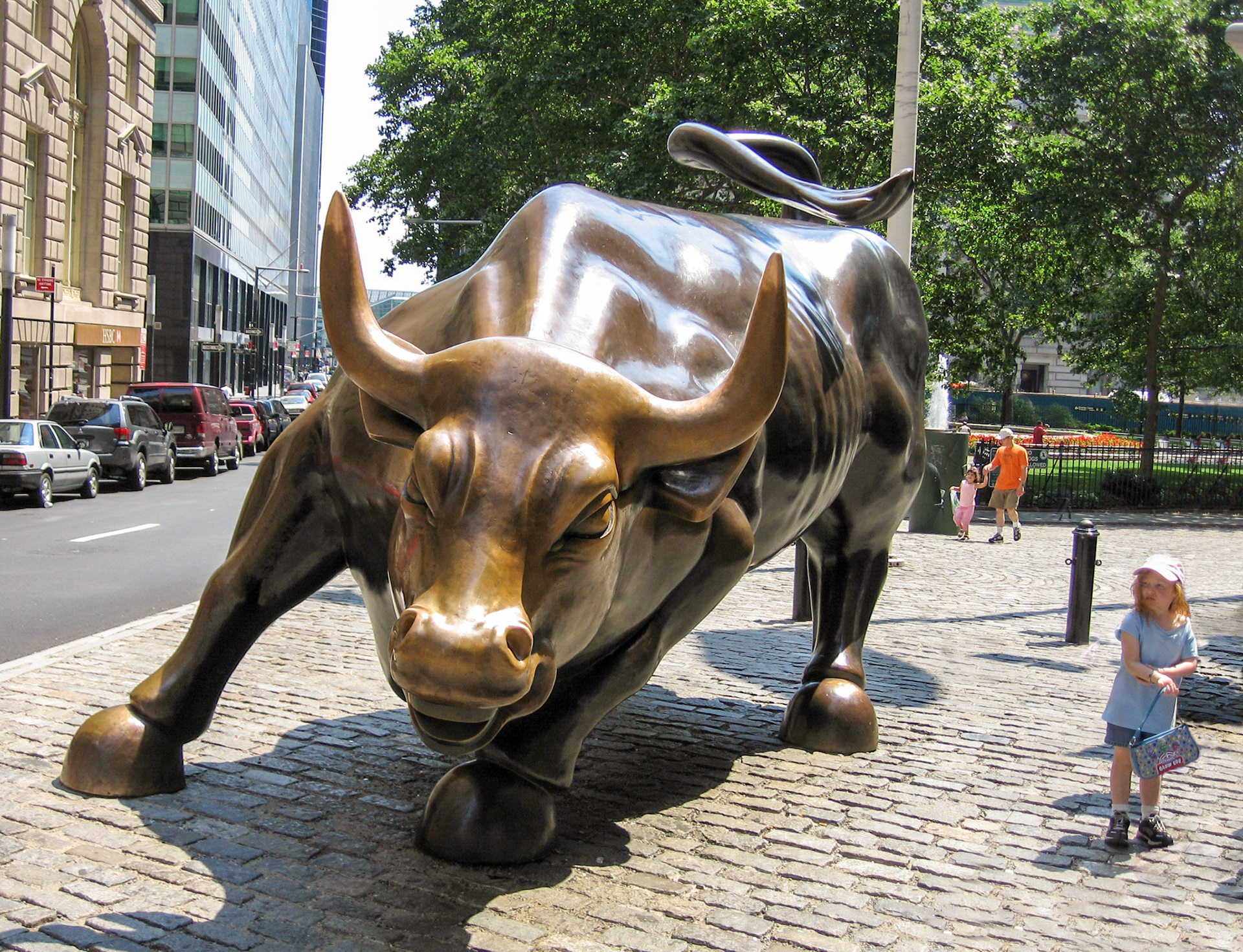 Bronze Bull in front of New York Stock Exchange, New York City, NY