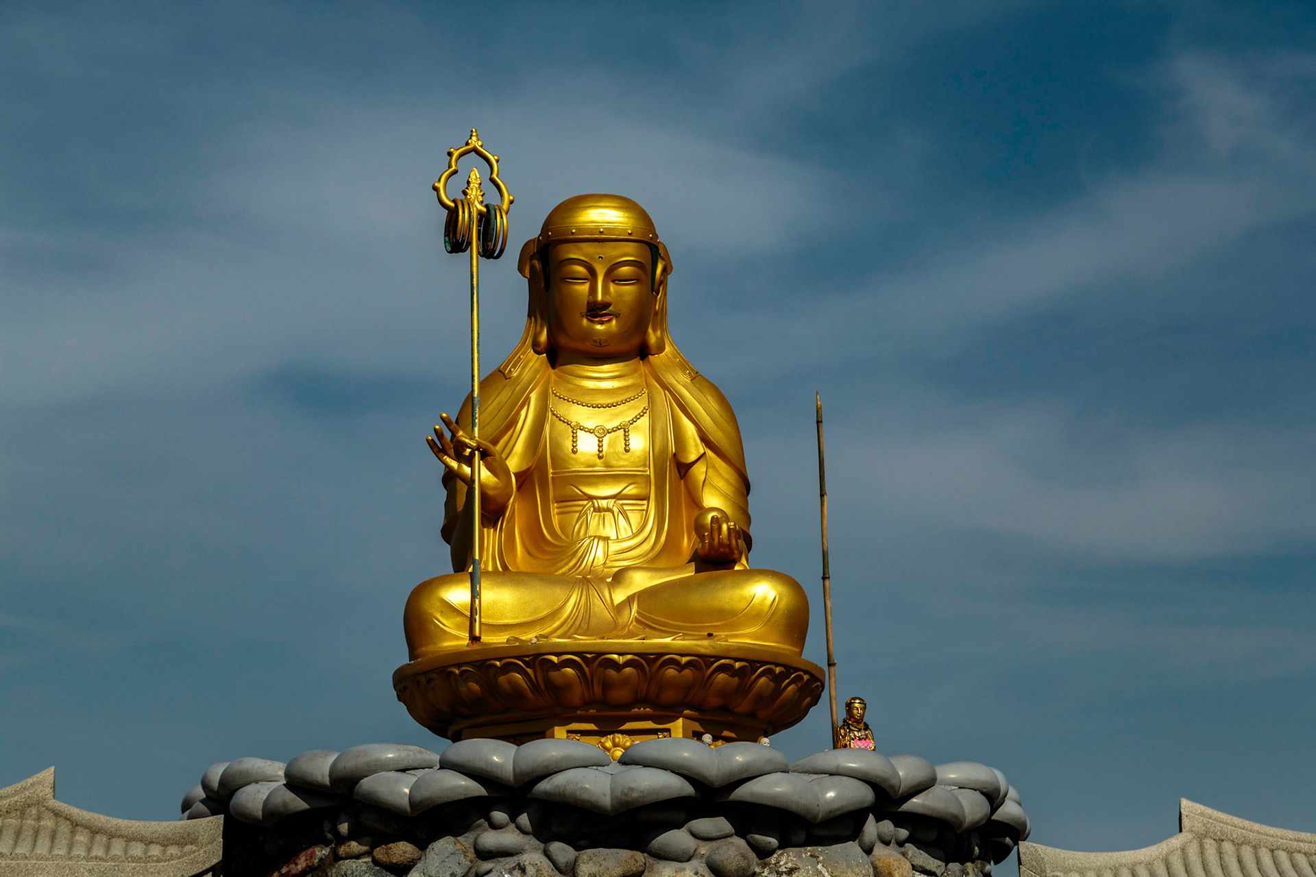 Haedong Yonggunga Temple - Busan, South Korea