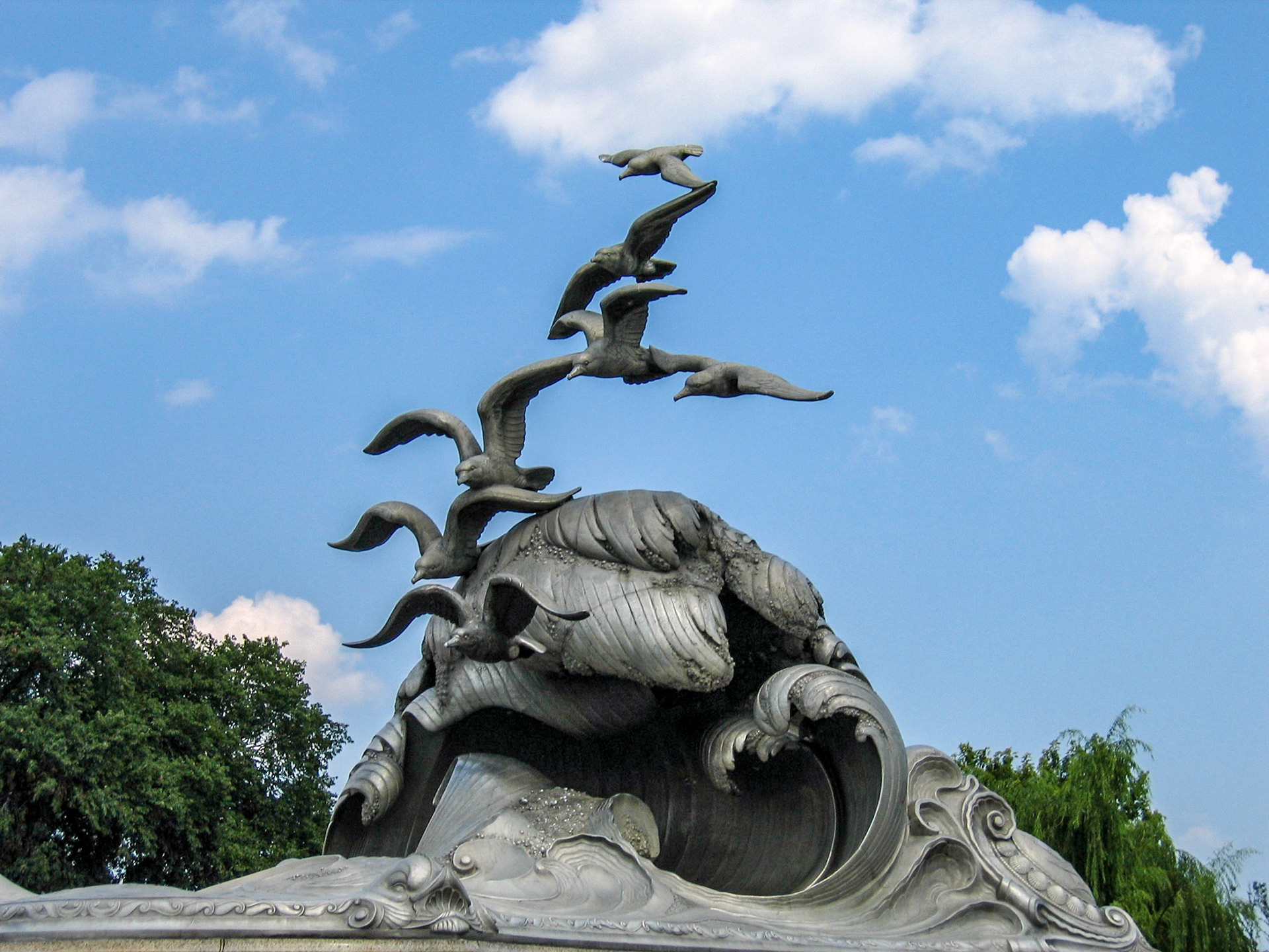 Birds and waves statue, Navy - Merchant Marine Memorial, Washington DC