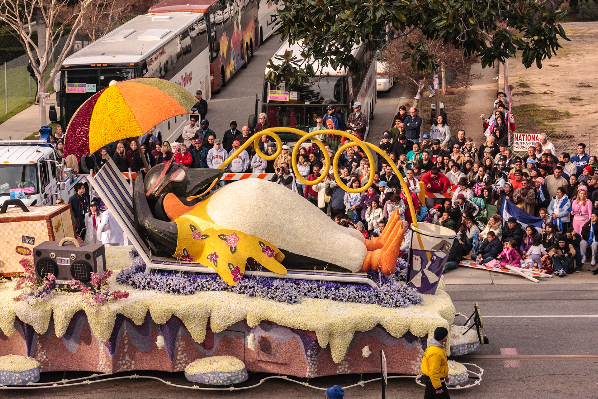 Float on the parade route for the 2008 Tournament of Roses Parade - Pasadena, CA
