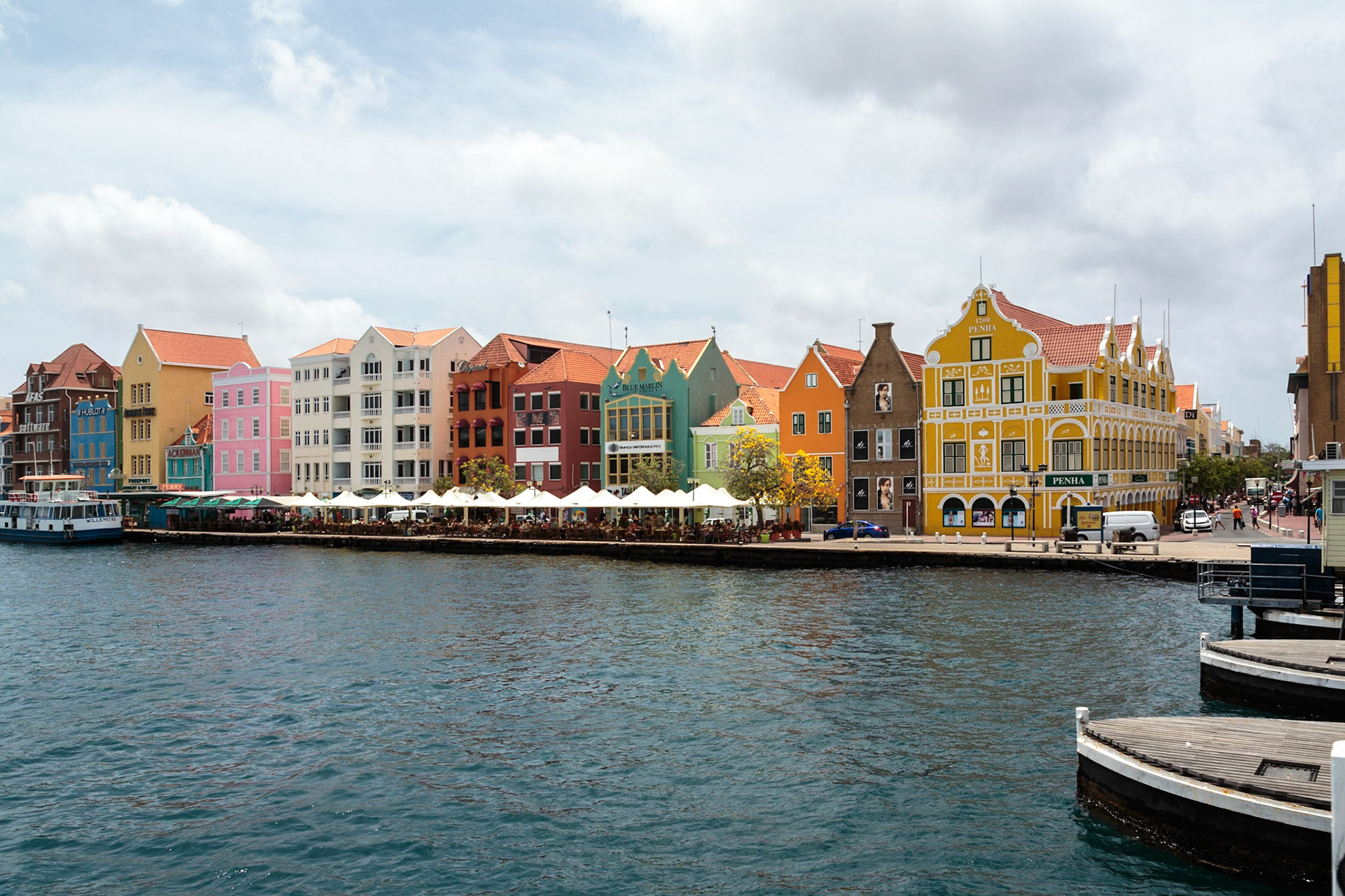 Queen Emma Pontoon Floating Bridge - Willemstad, Curacao