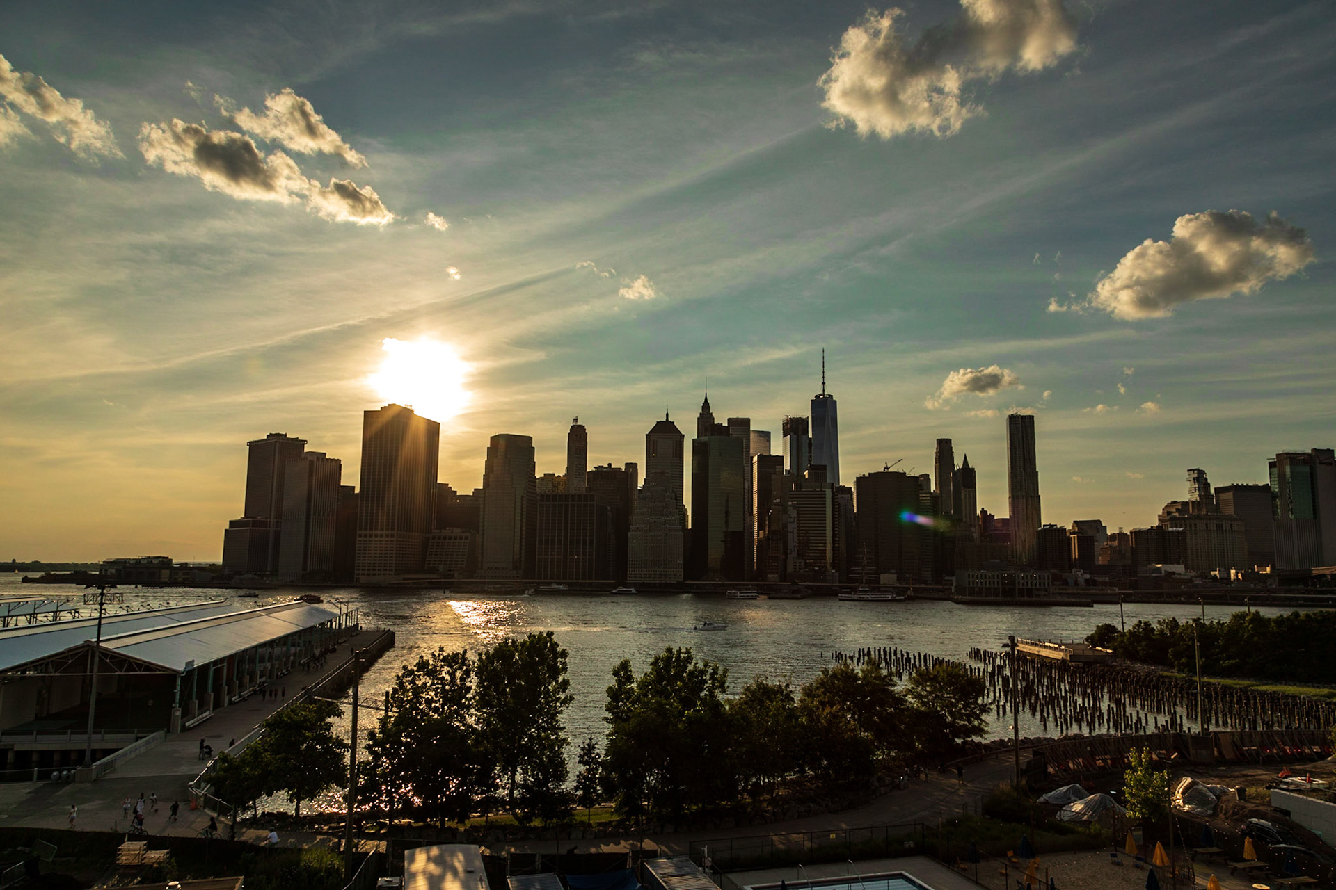 Manhatten Skyline at sunset - New York, New York City