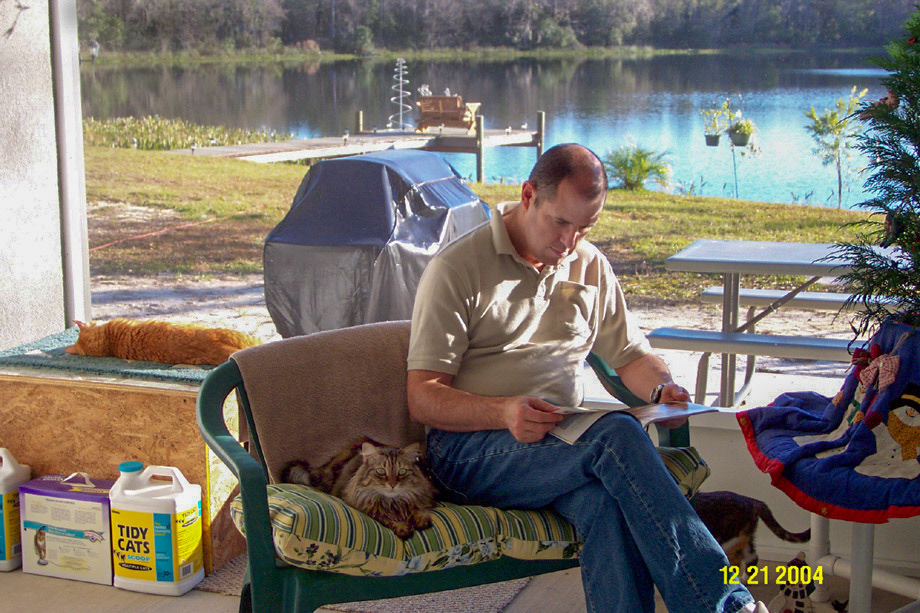 Chilling with Leo - Interlachen, FL