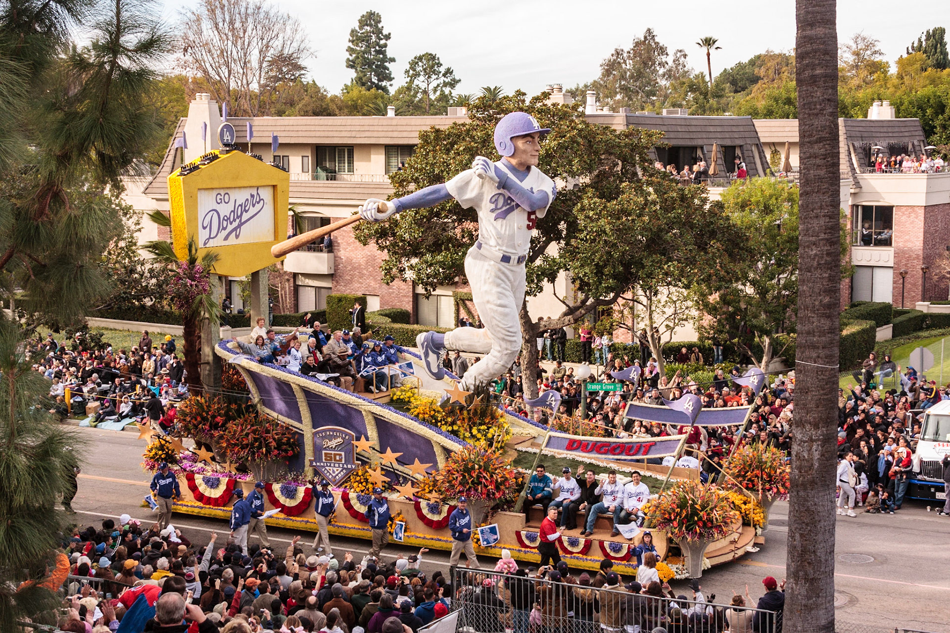 Float on the parade route for the 2008 Tournament of Roses Parade - Pasadena, CA