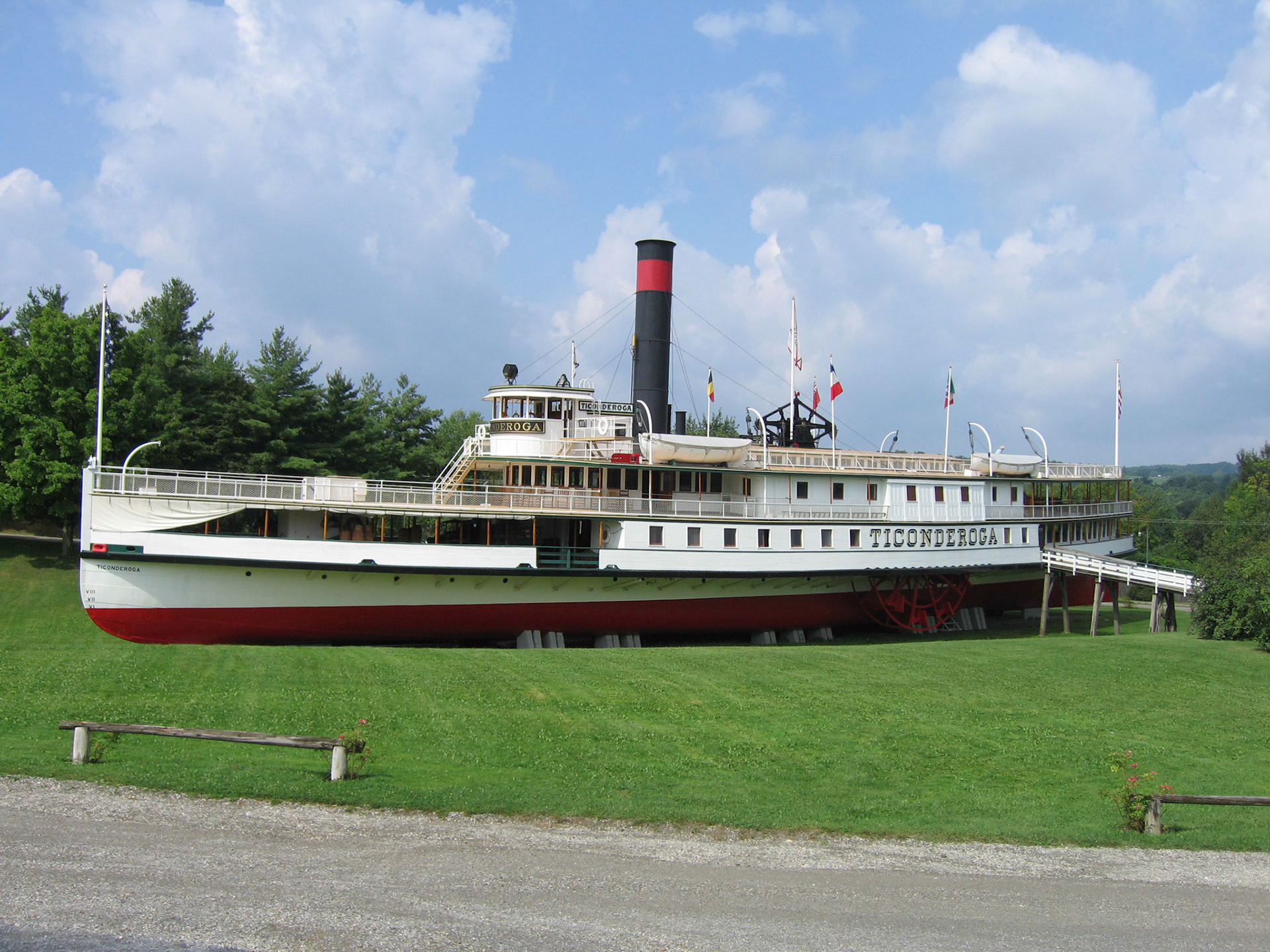 Old steam-driven paddle ship, Ticonderoga - Shelburne Museum, Shelburne, VT