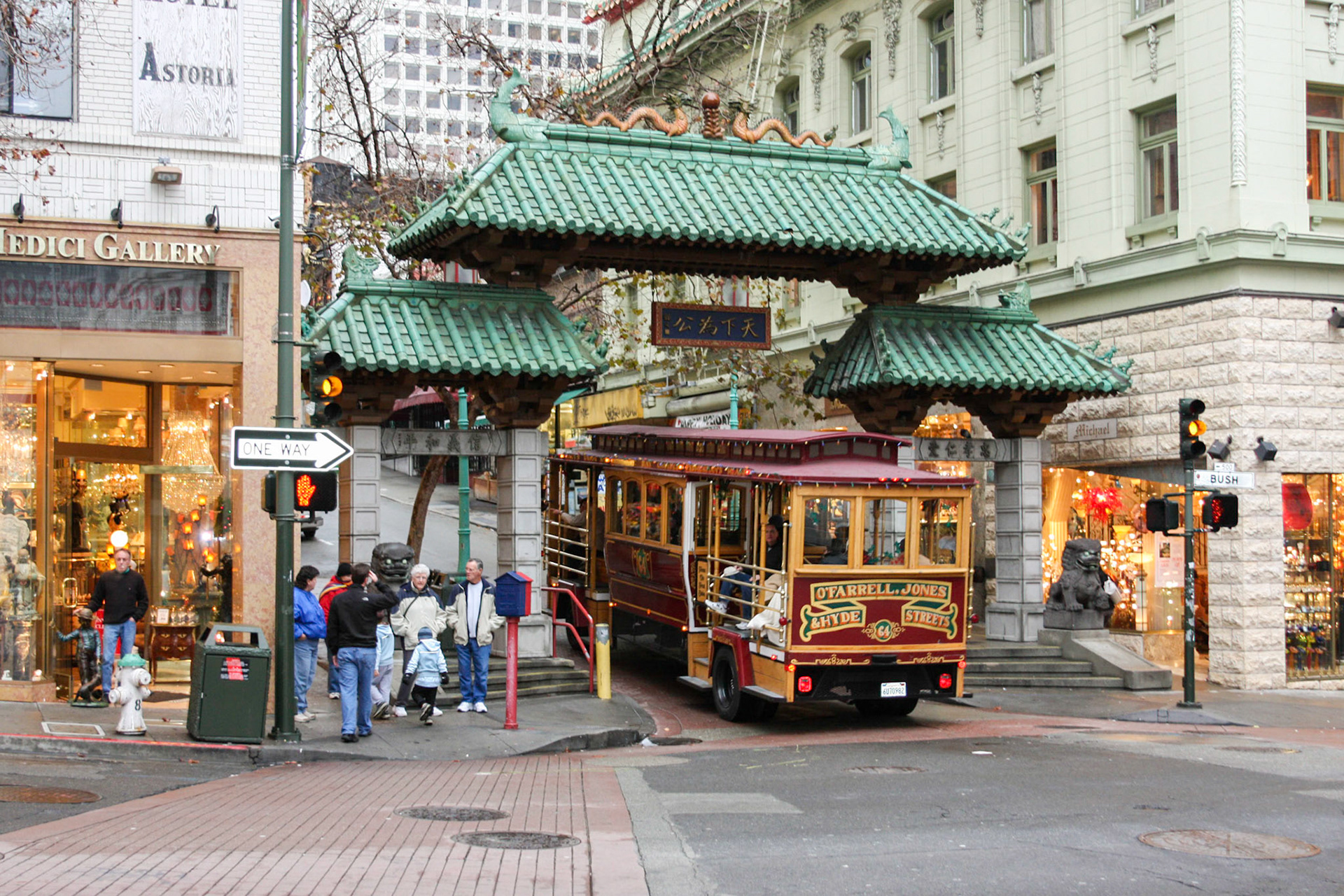 China town entrance - San Francisco, CA