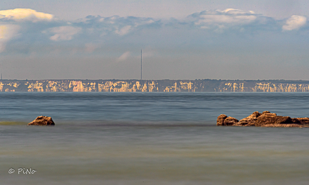 33  Kilometer - British Coast  - Canon 1DMII 100-400mm + extender X 1.4 = 560 mm op FF