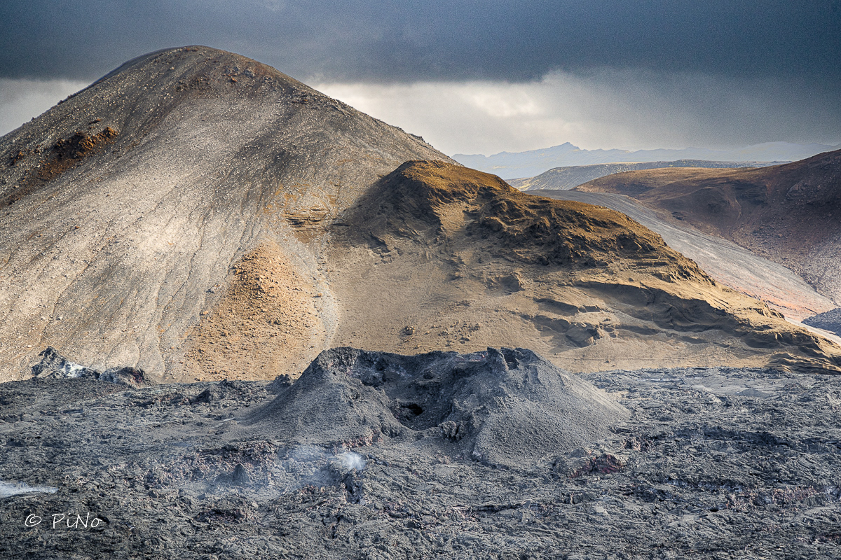 Meradalir ,  Two weeks after eruption....