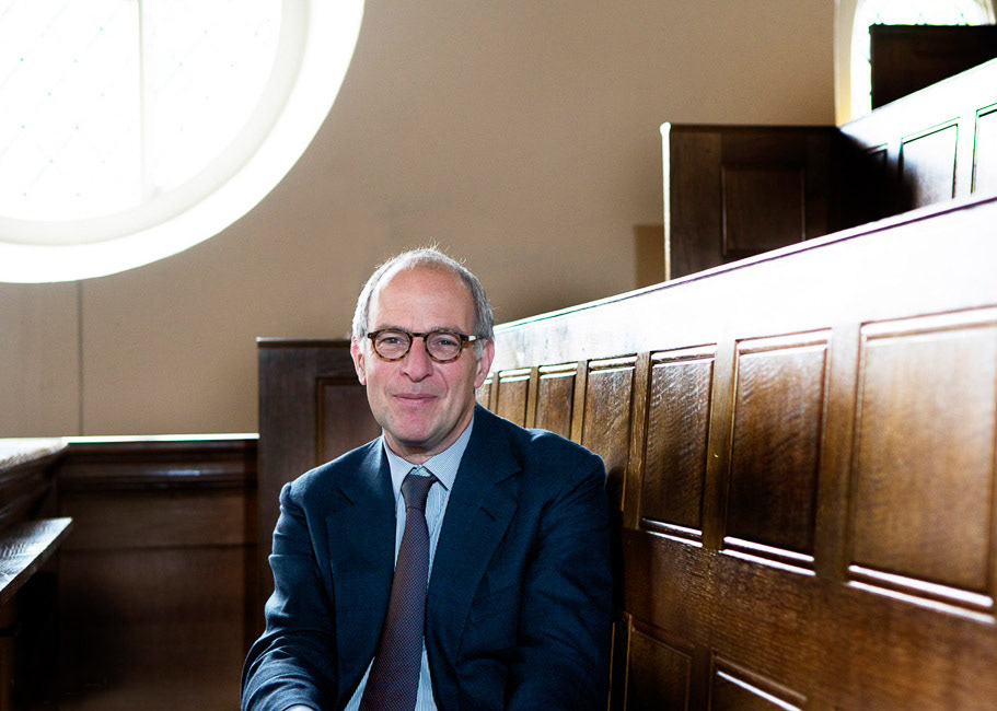 Lloyd Grossman