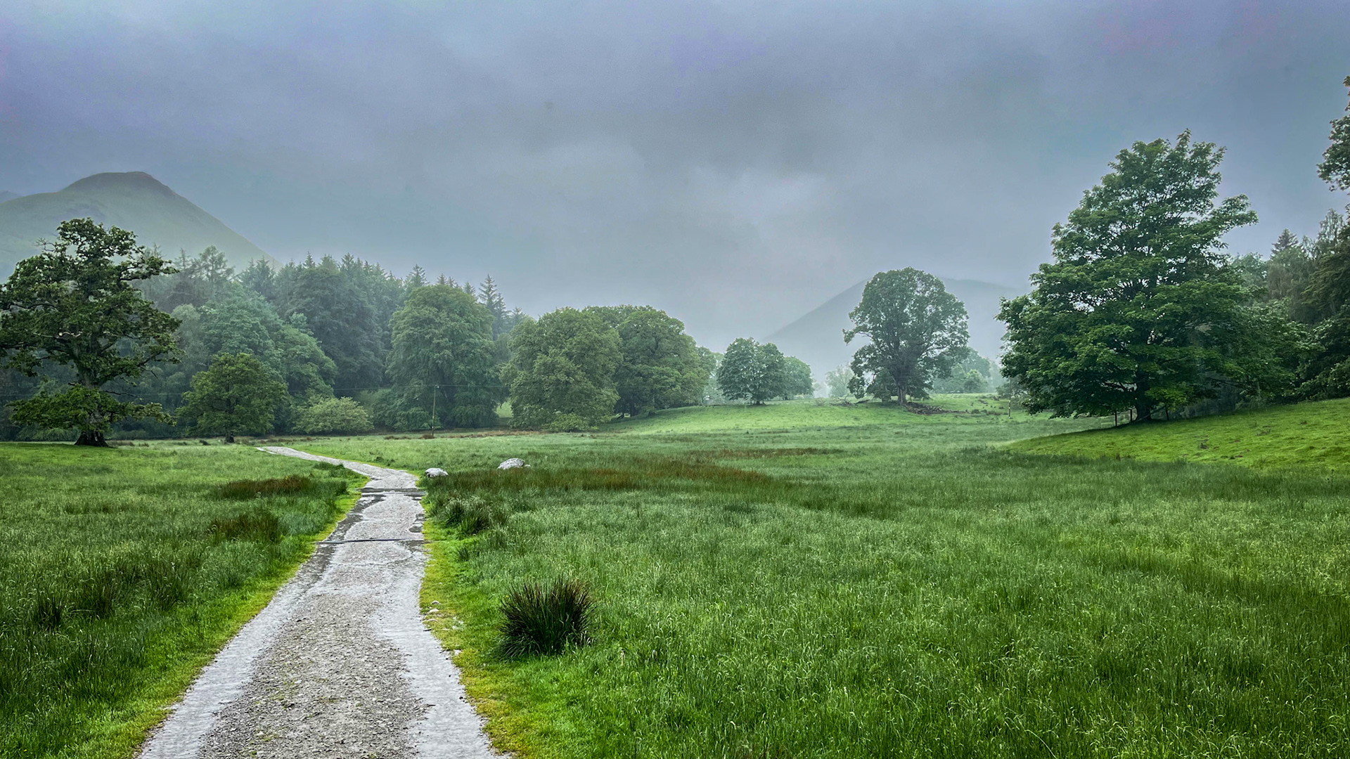 Gloriously gloomy (Derwentwater, May 2024)