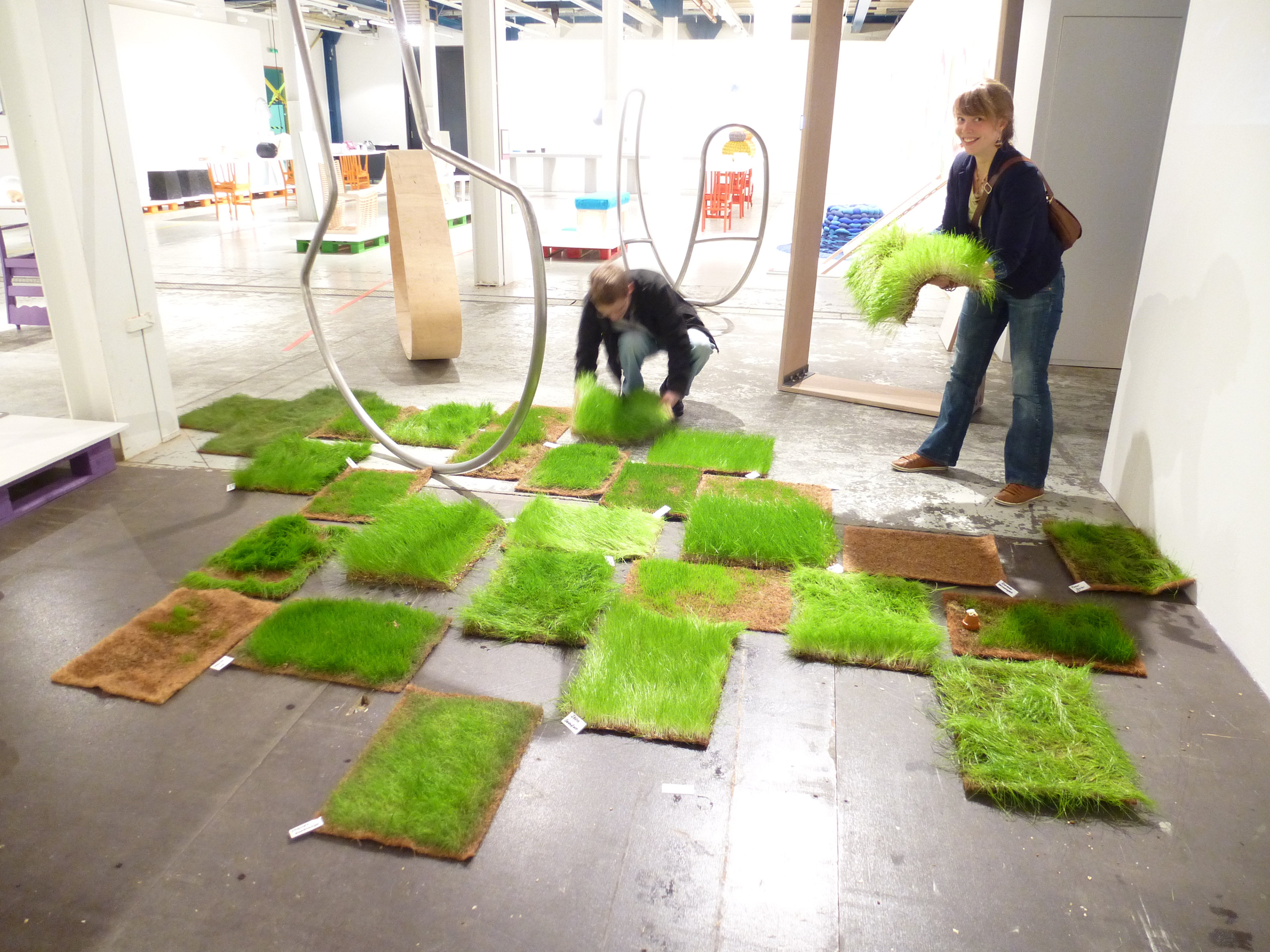 Think/green or cutting plants with Neutra II | HAPPENING @ EMERGENCE(Y) by ©N. Kerschen (LU, BE, 2012)