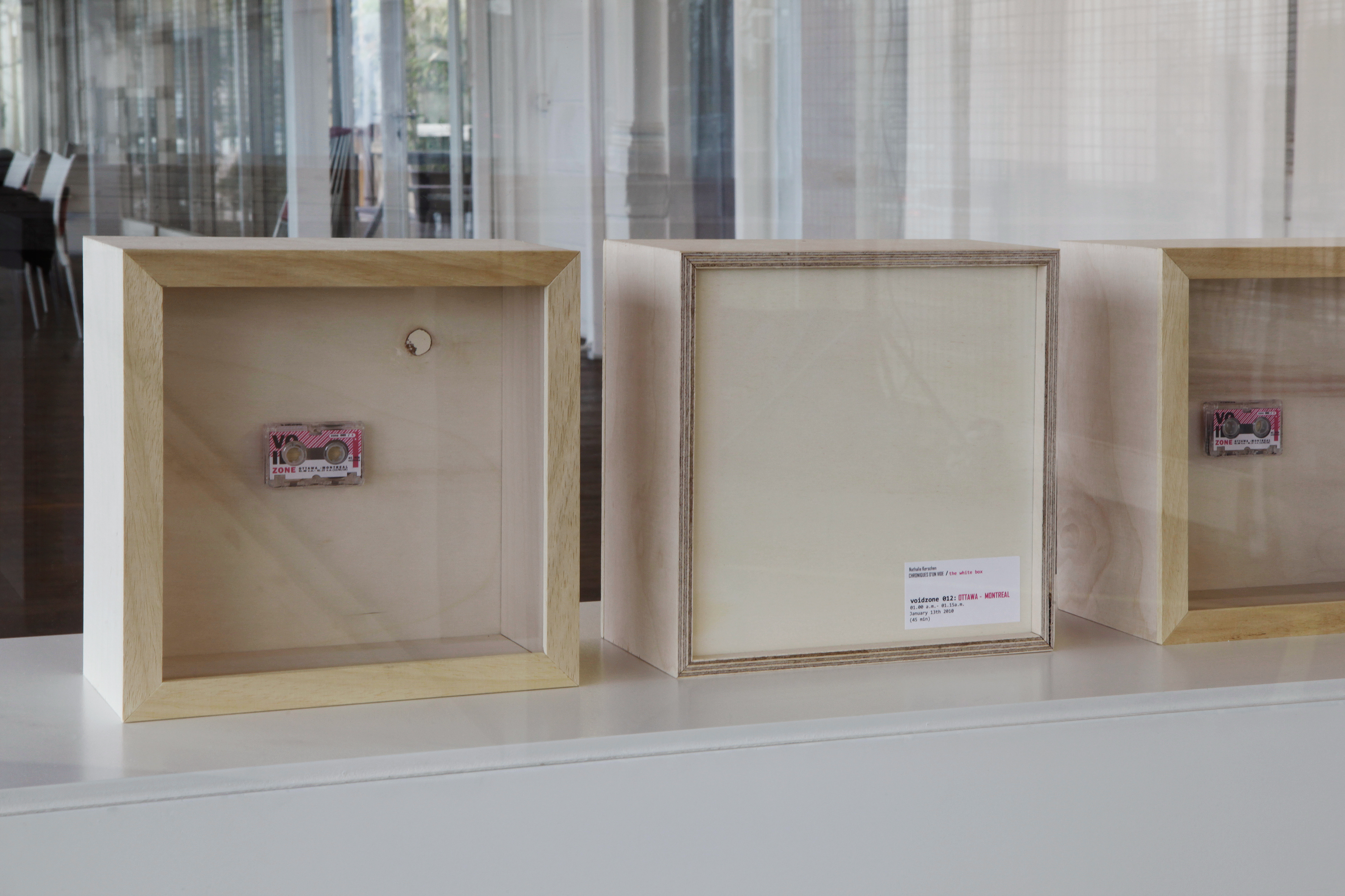Chroniques d'Un Vide / the white box (CA, LU, BE, 2010) | VOIDBOX