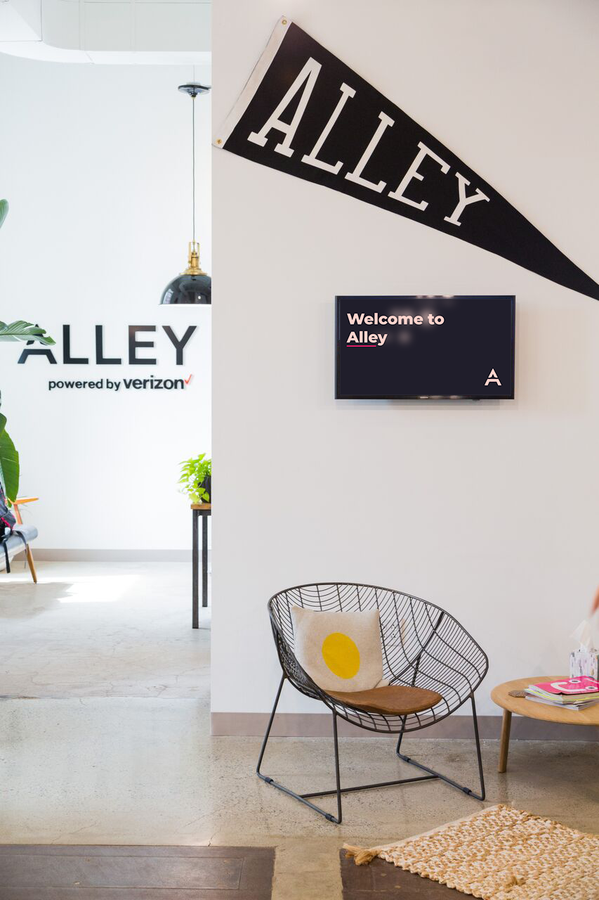 Digital Signage (Cambridge, MA)