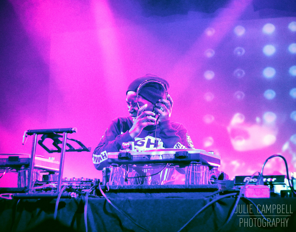 Light Asylum, Digital