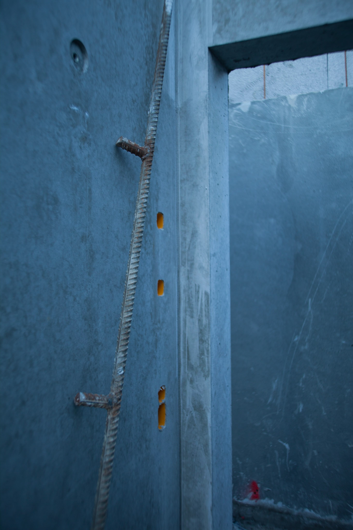 Canon 5D 35mm 1/20 f2.8 ISO 160 (210317)