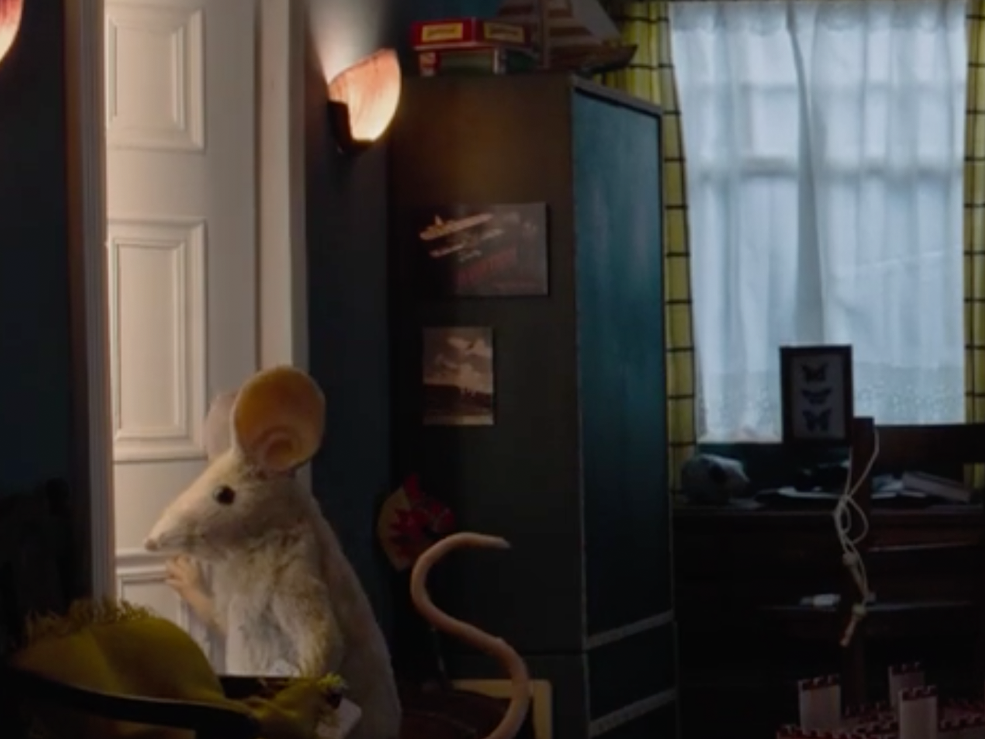 Posters on screen