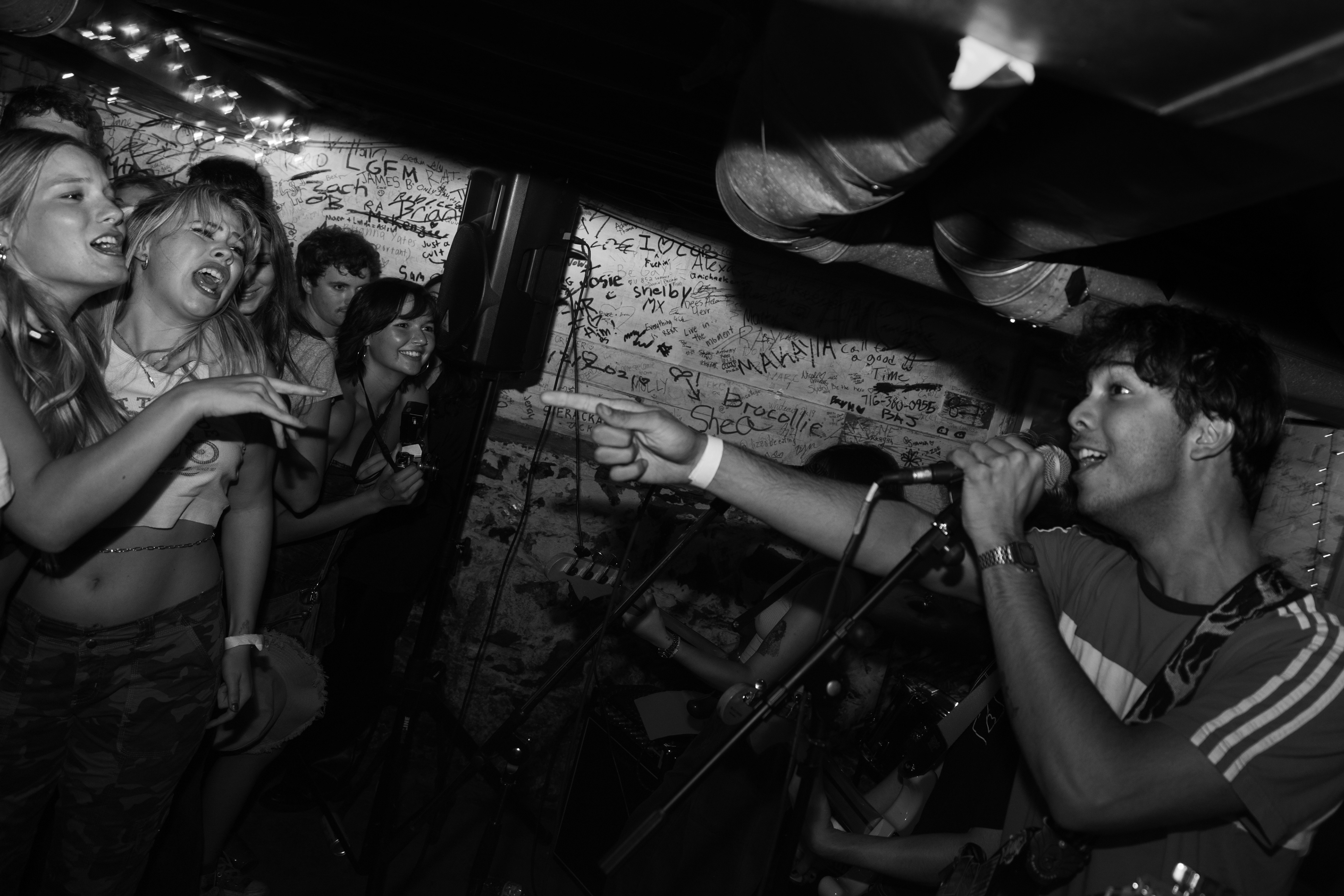 Attics and basements rattle with the bass of student bands who perform in homes-turned-concert venues. Thursday through Saturday, college students fill dimly lit, humid and cramped basements as they sing along to their favorite covers and brand new originals.