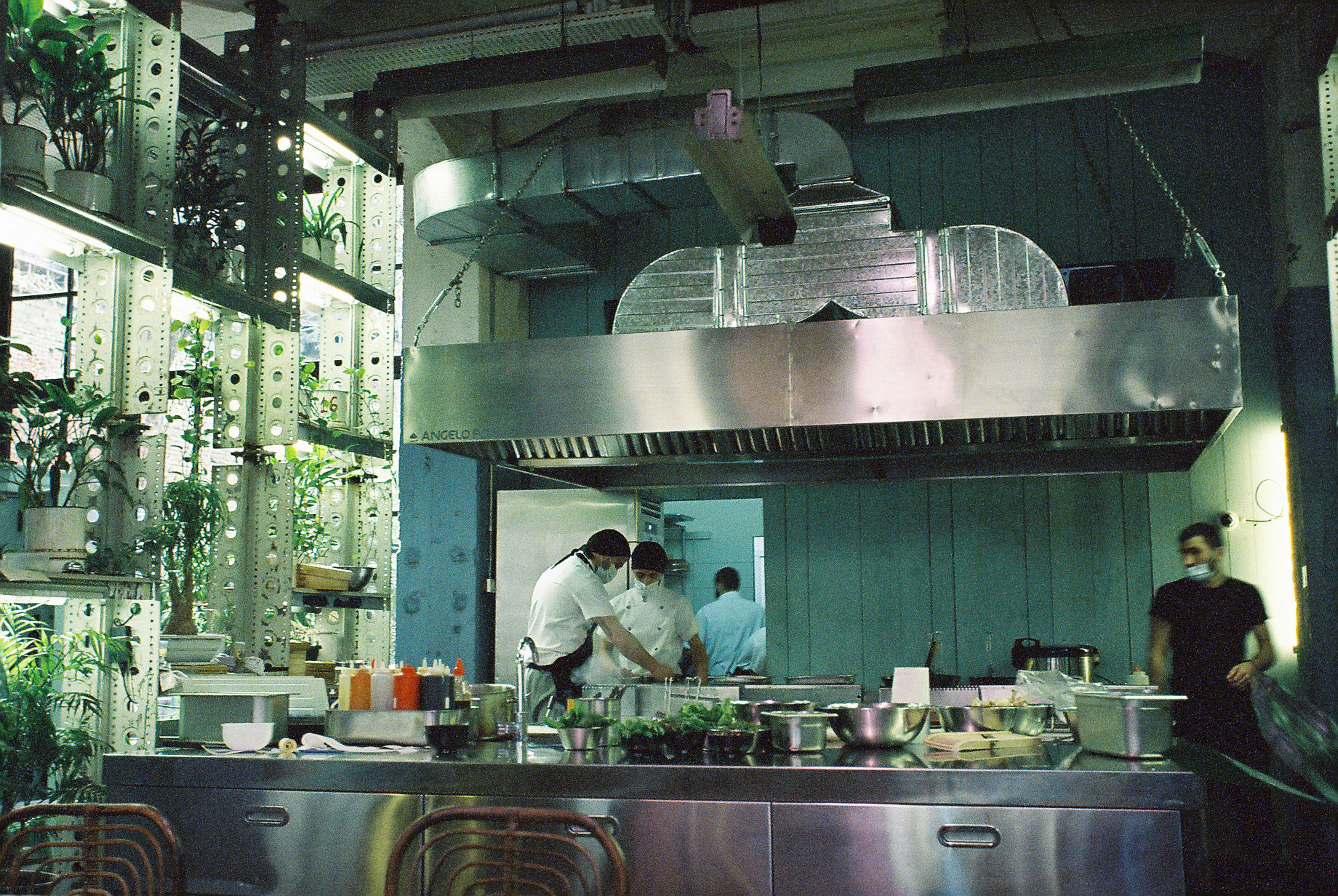 Leica Minilux / Fuji C200