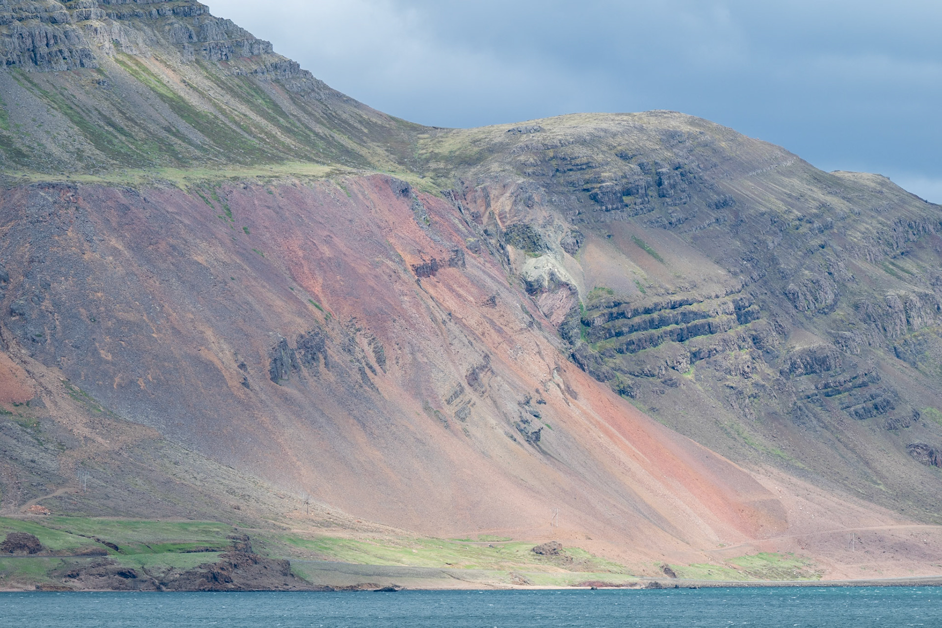 Drive from Seyðisfjörður to Höfn
