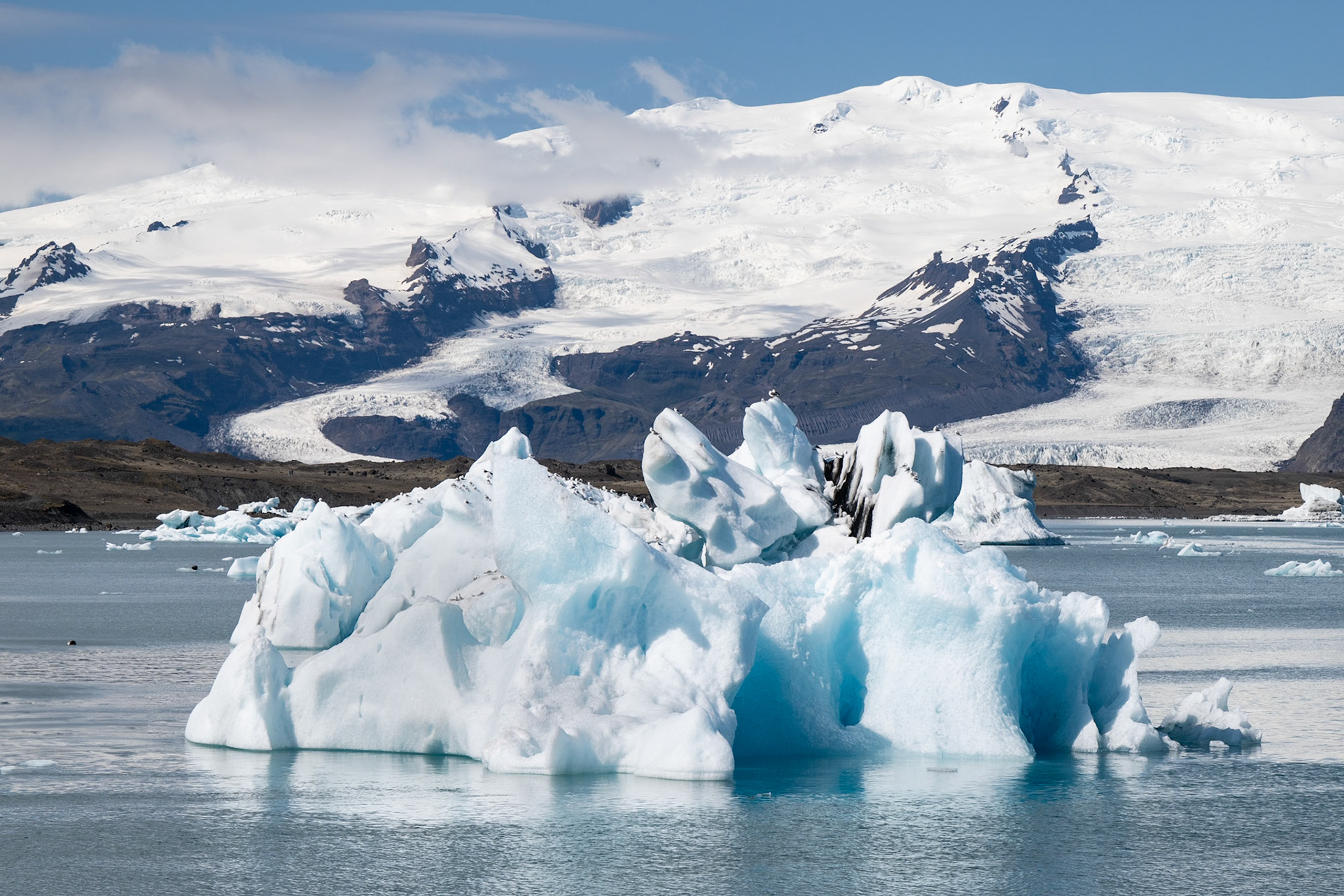 Jökulsárlón iceberg lagoon