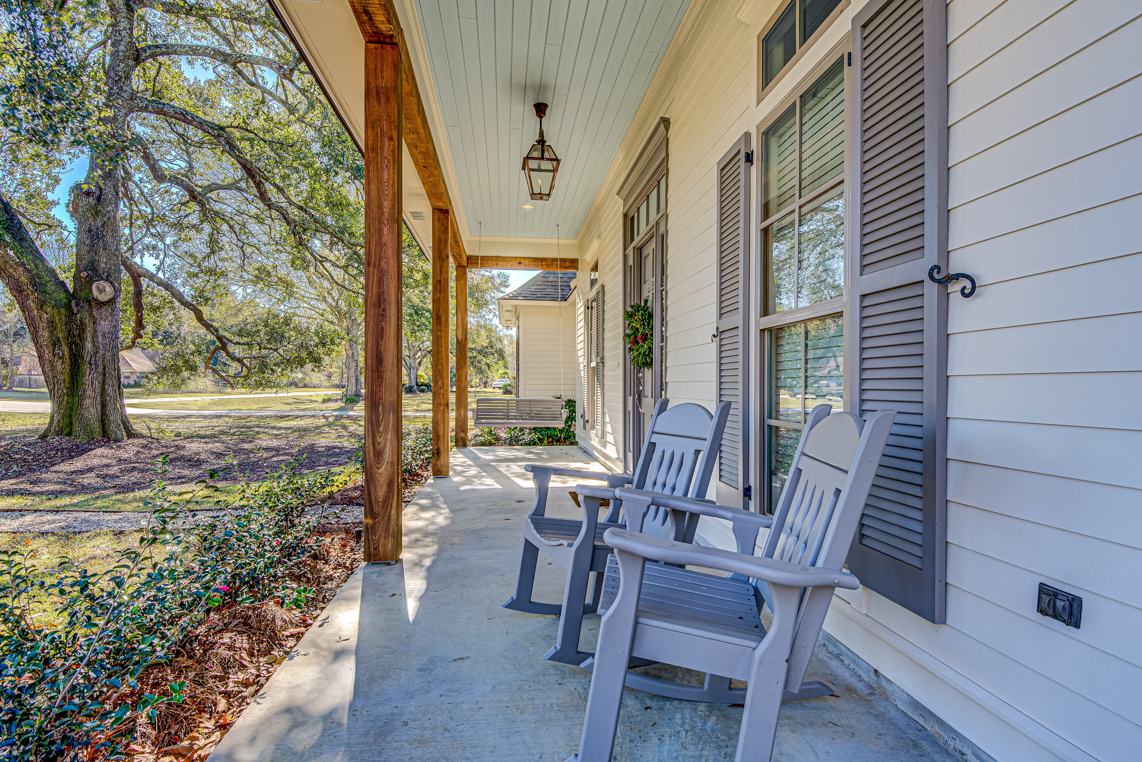 Corsair Drive Front Porch