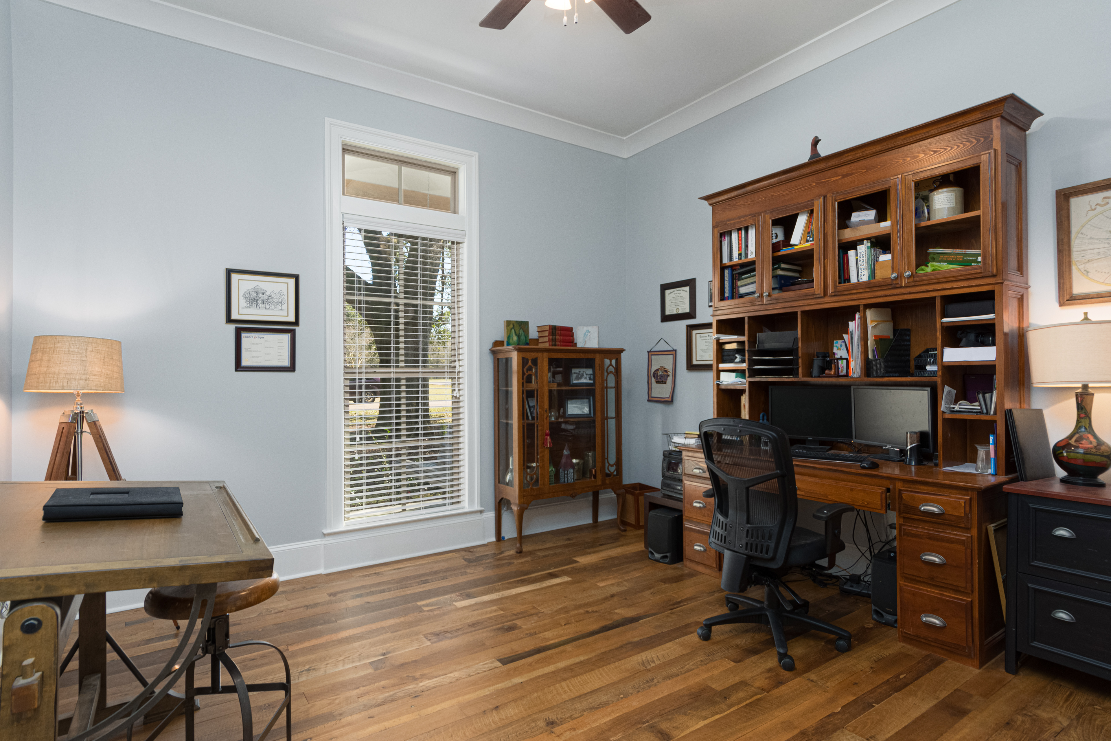 Corsair Drive Office